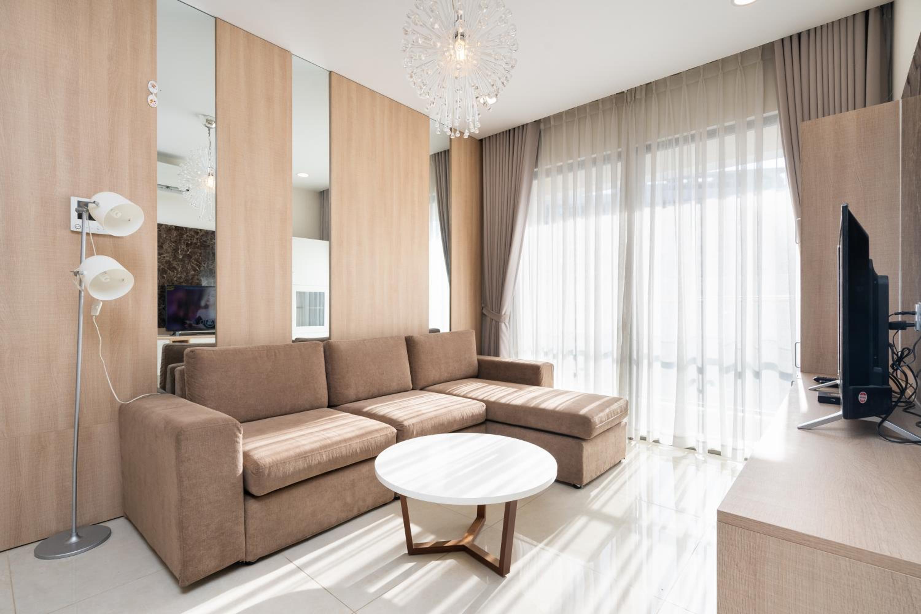 Helios Riverside Apartment
