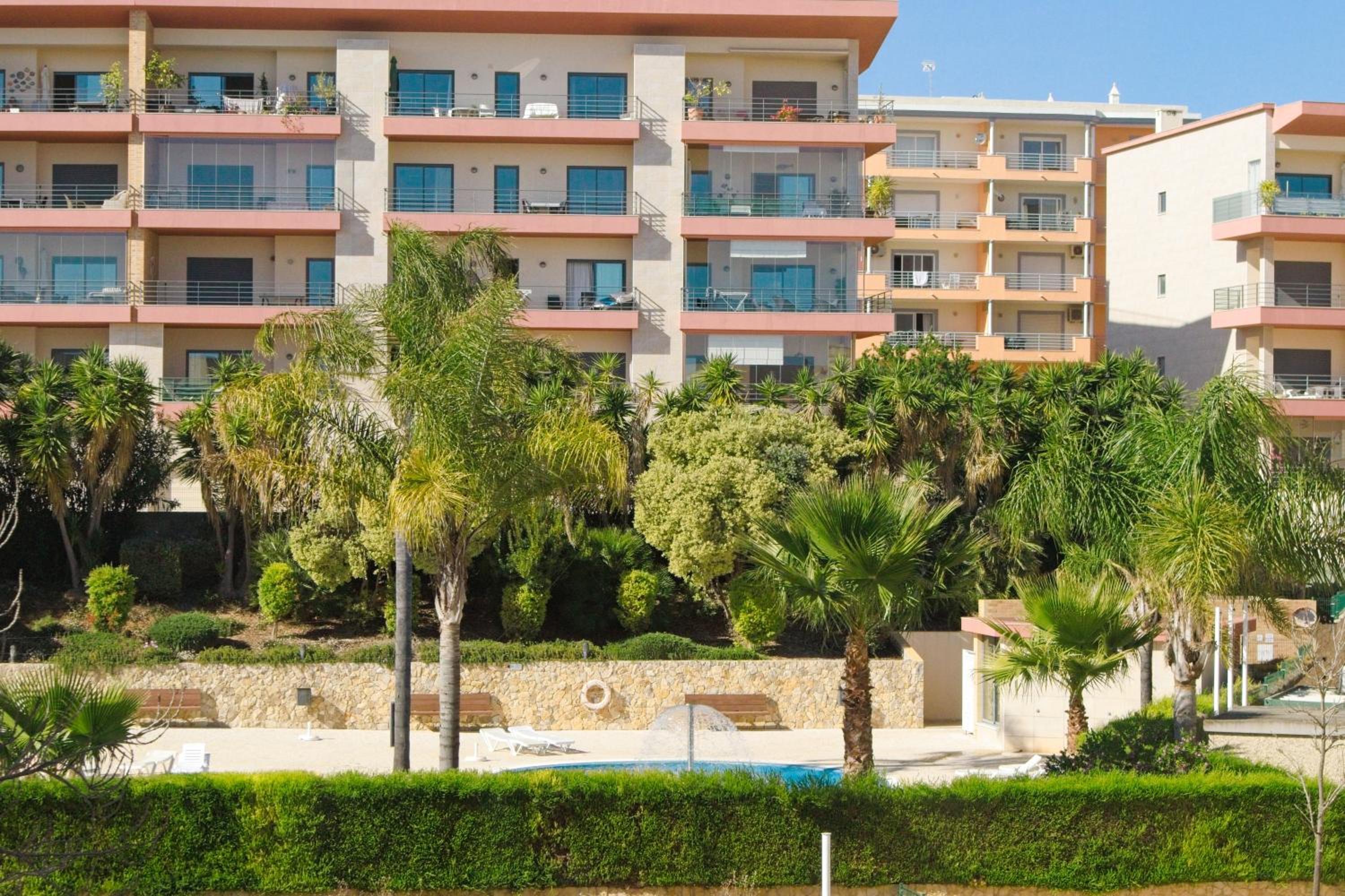 Apartamento moderno perto da marina e da praia