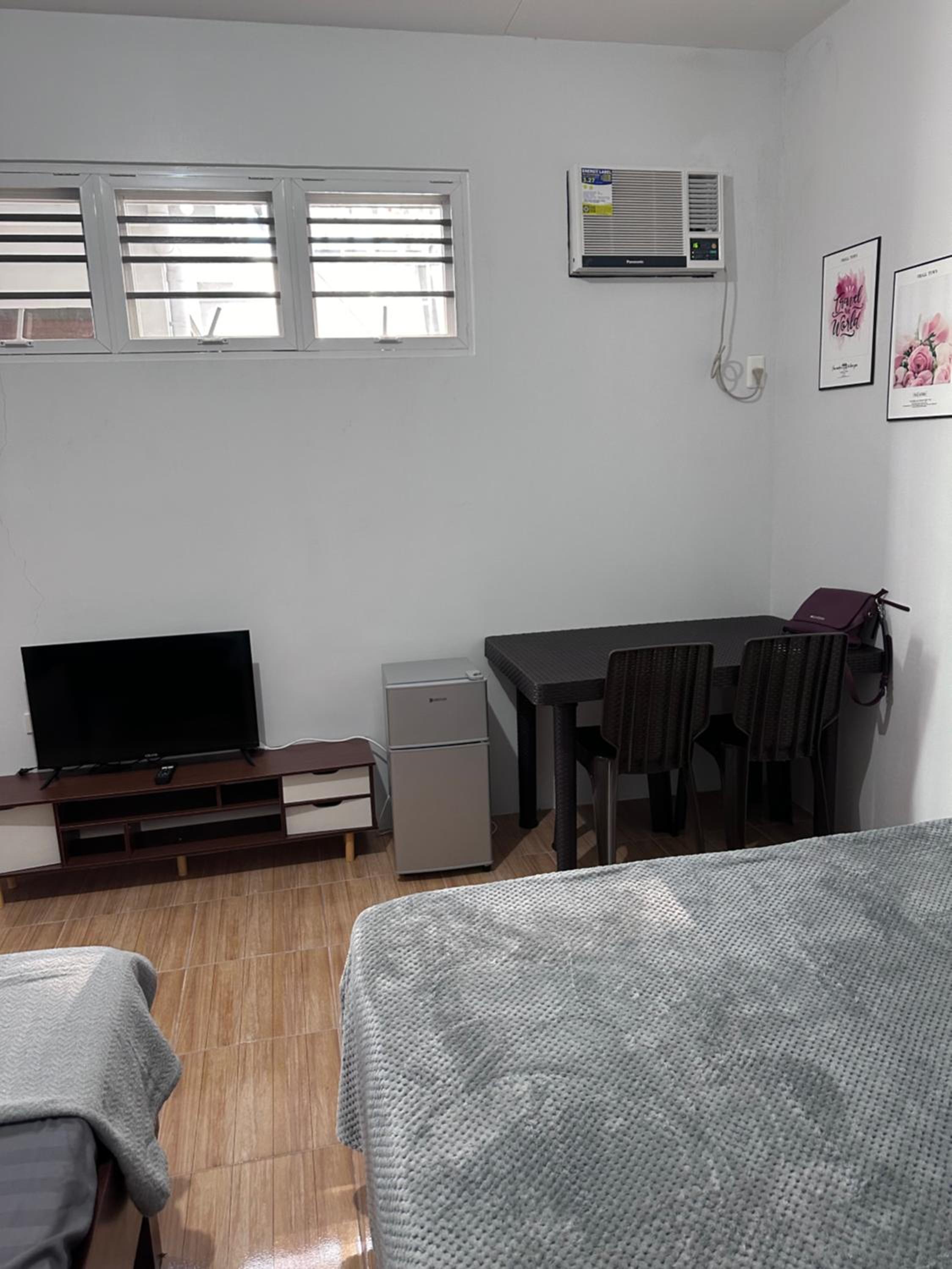 Two airconditioned Bedroom Apartment near AUM view 3