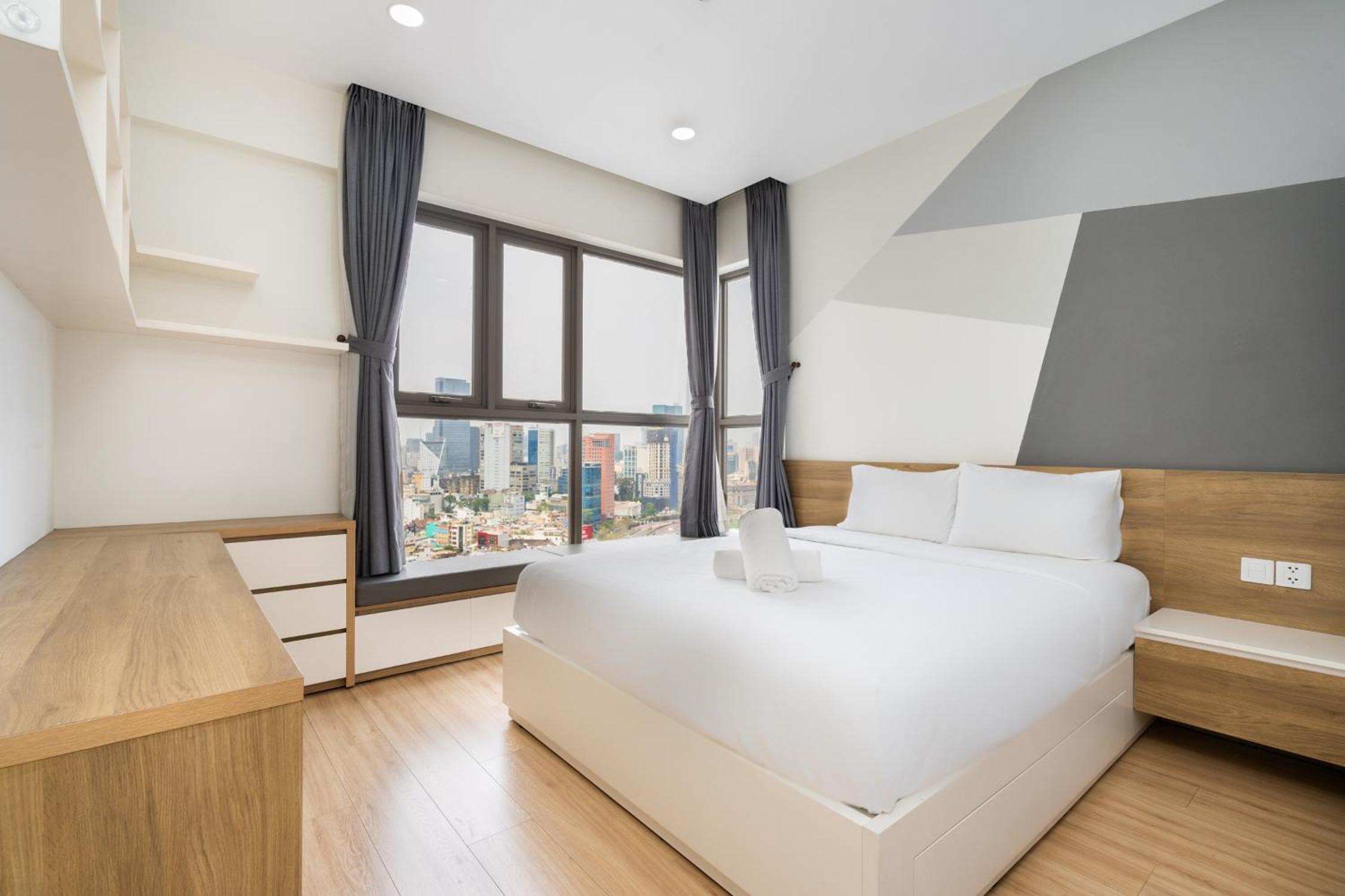 Helios Riverside Apartment
