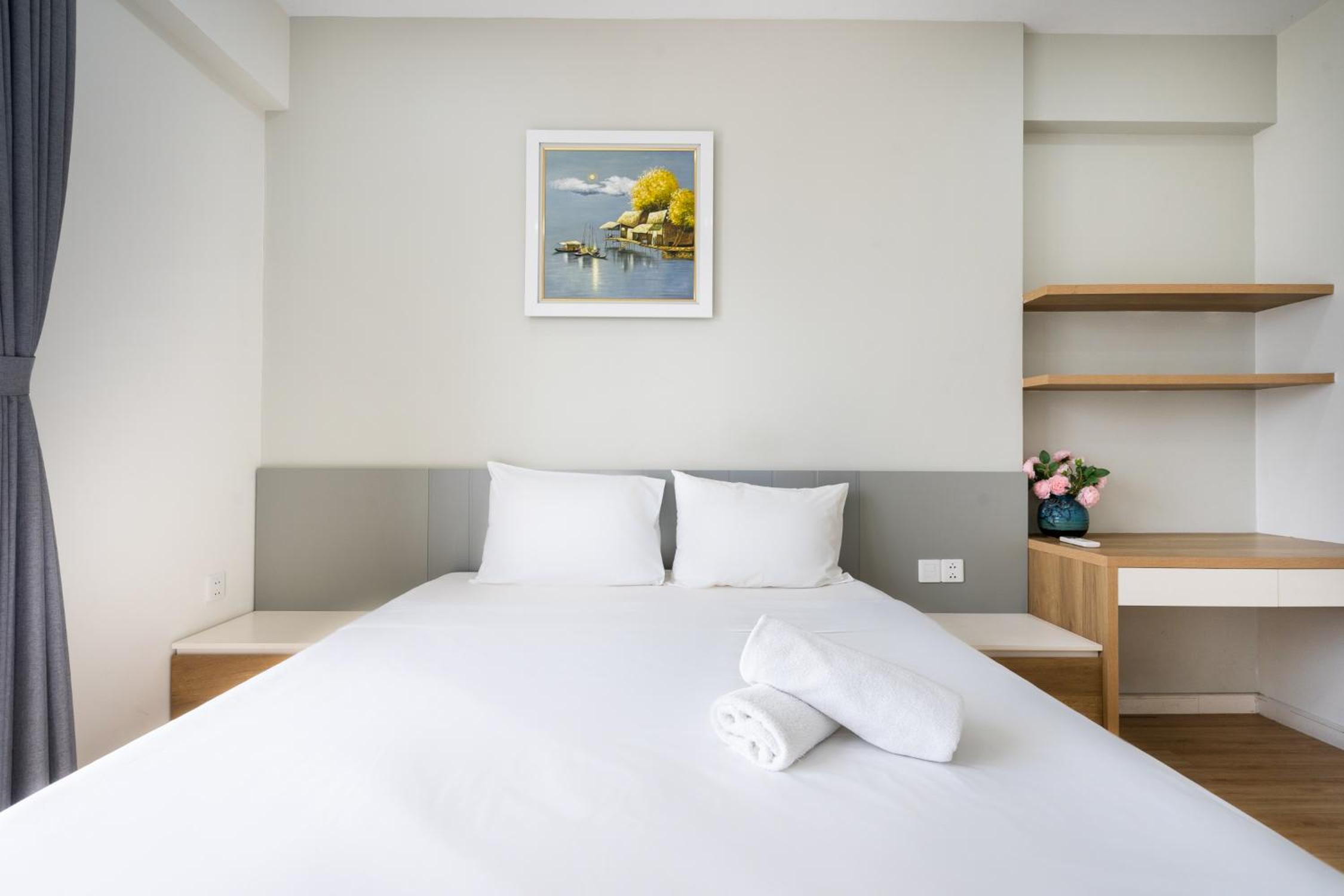 Helios Riverside Apartment