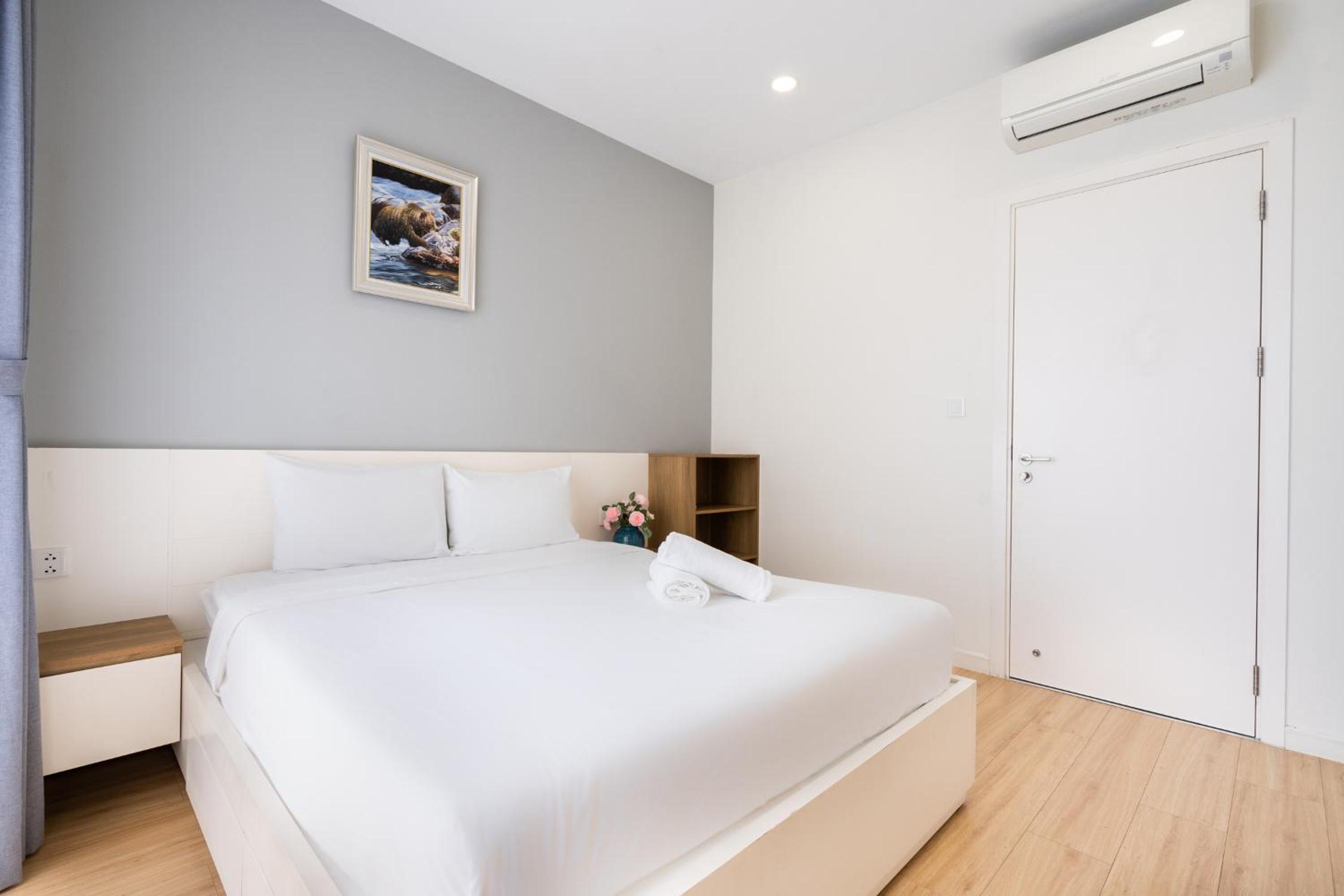 Helios Riverside Apartment