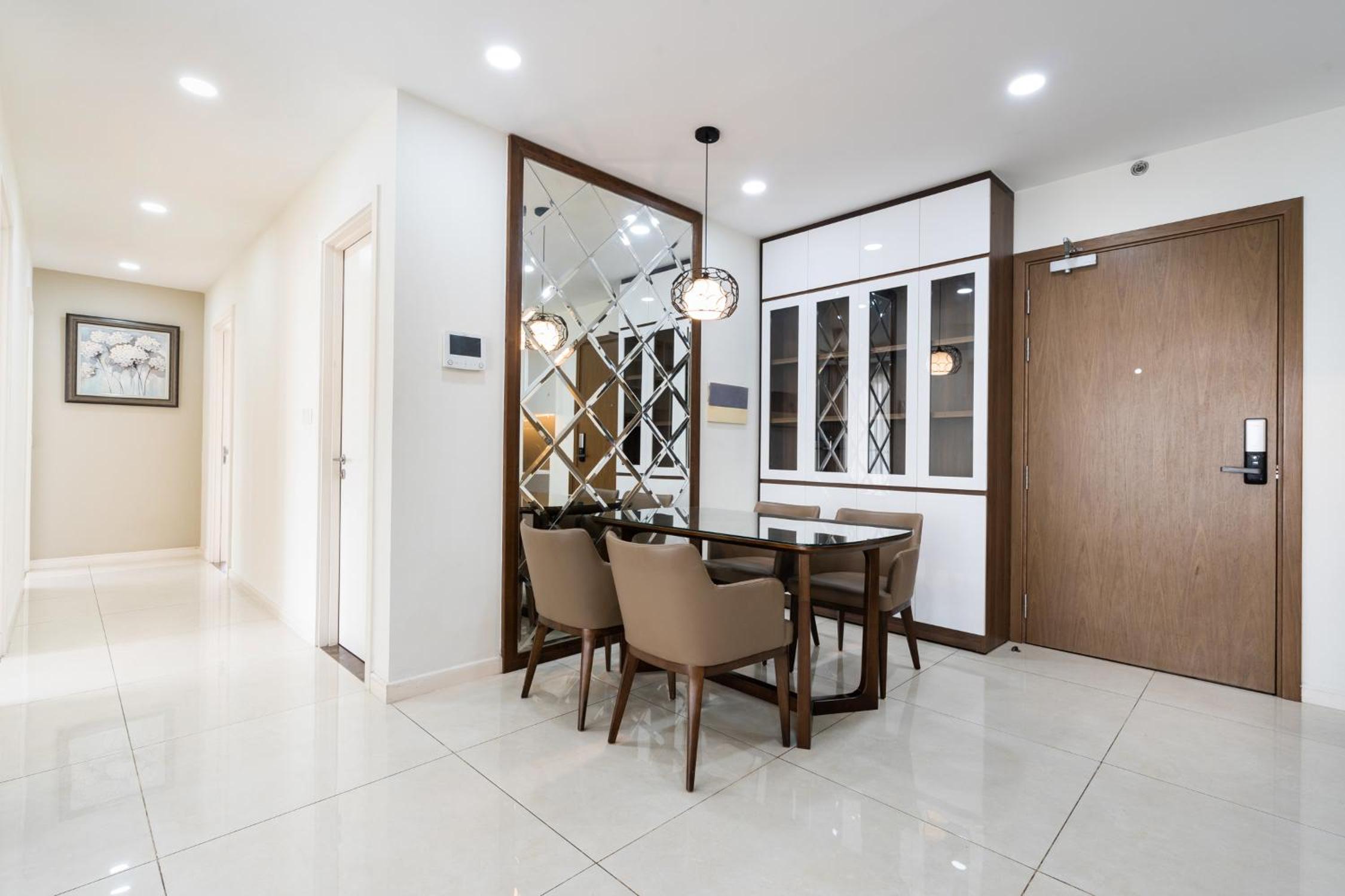 Helios Riverside Apartment