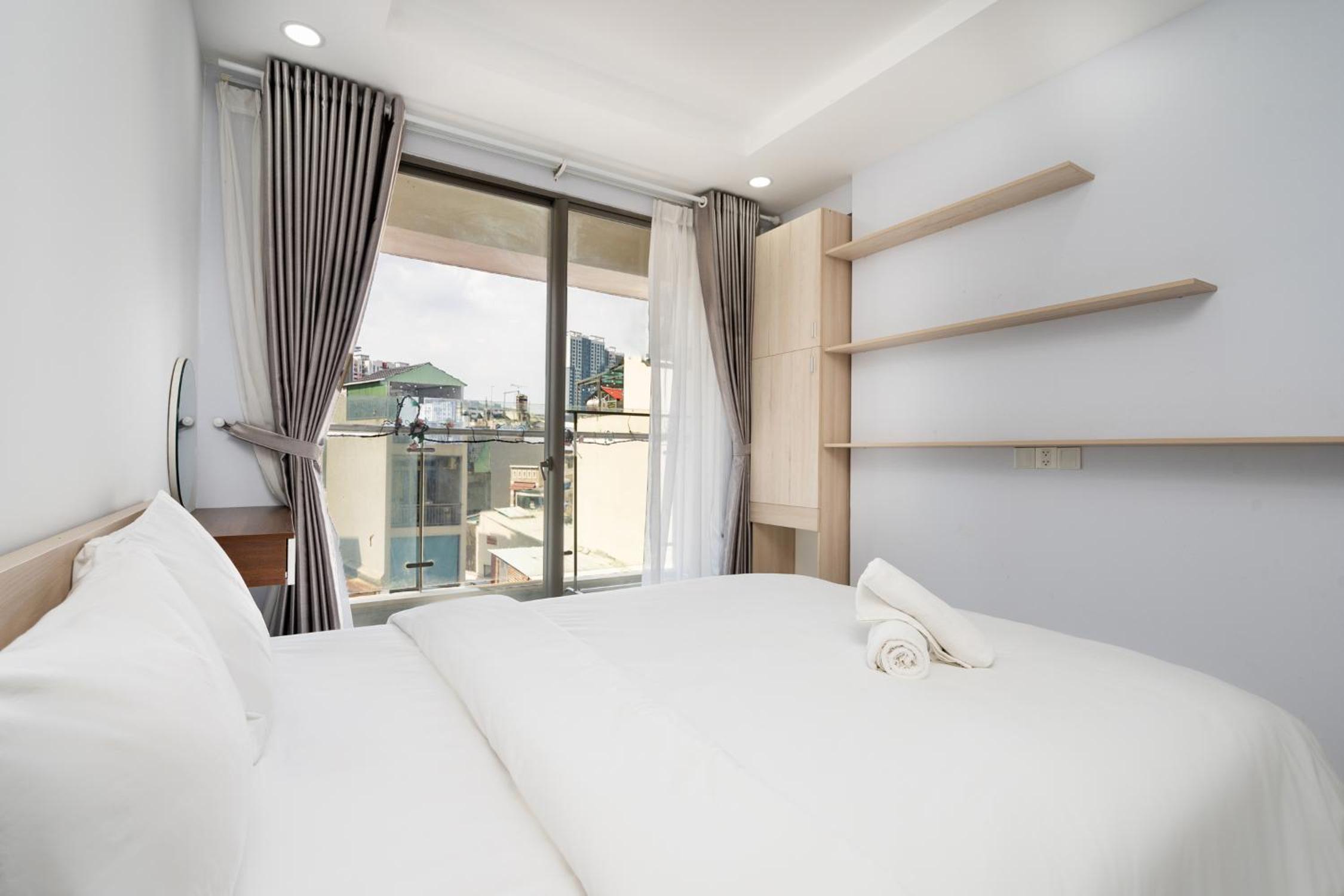 Helios Riverside Apartment
