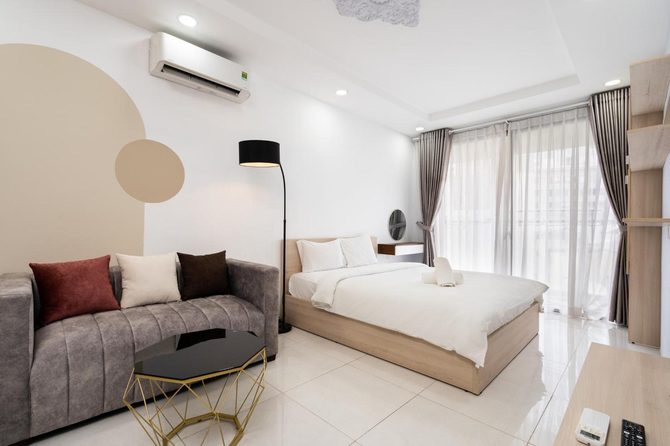 Helios Riverside Apartment