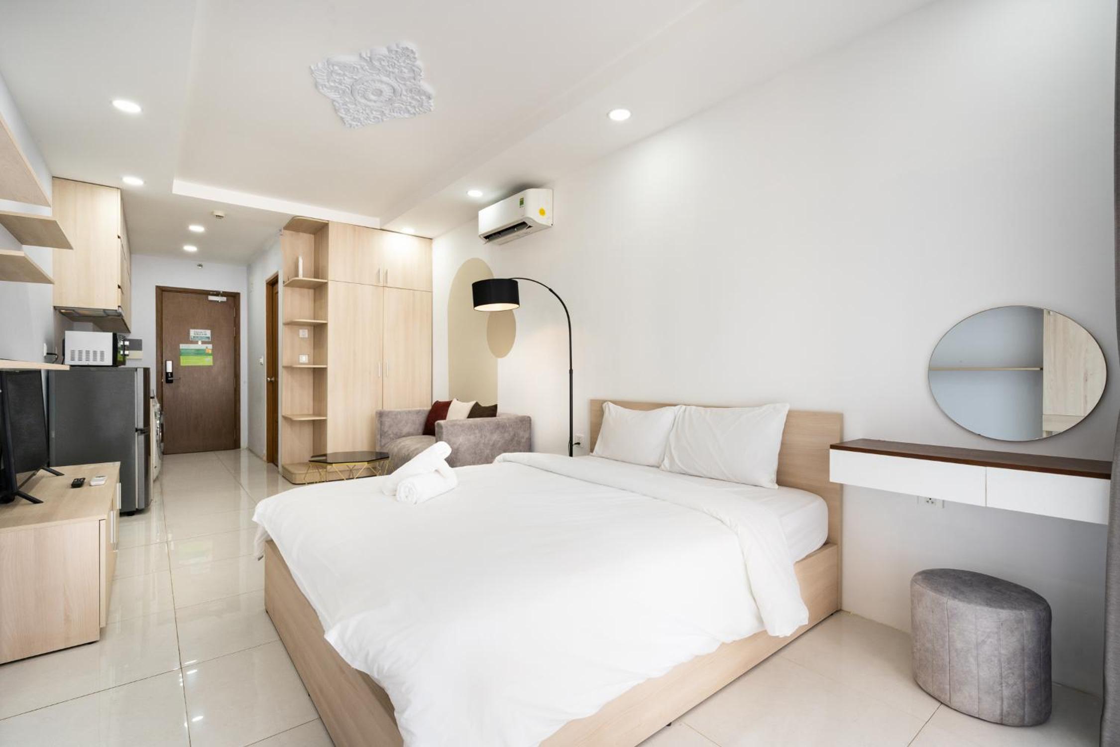 Helios Riverside Apartment