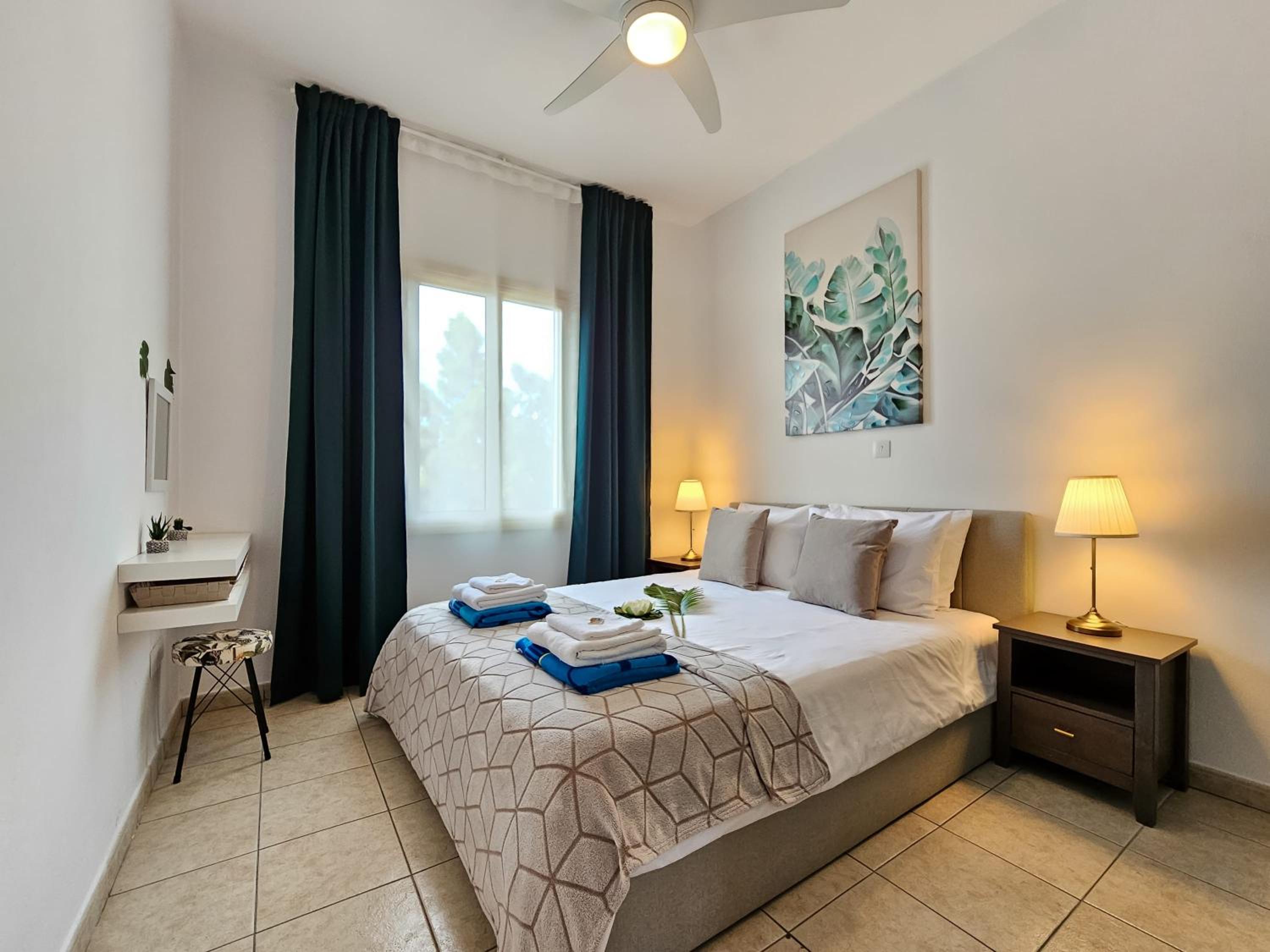 Aphrodites Pearl luxury 3 bed apartment