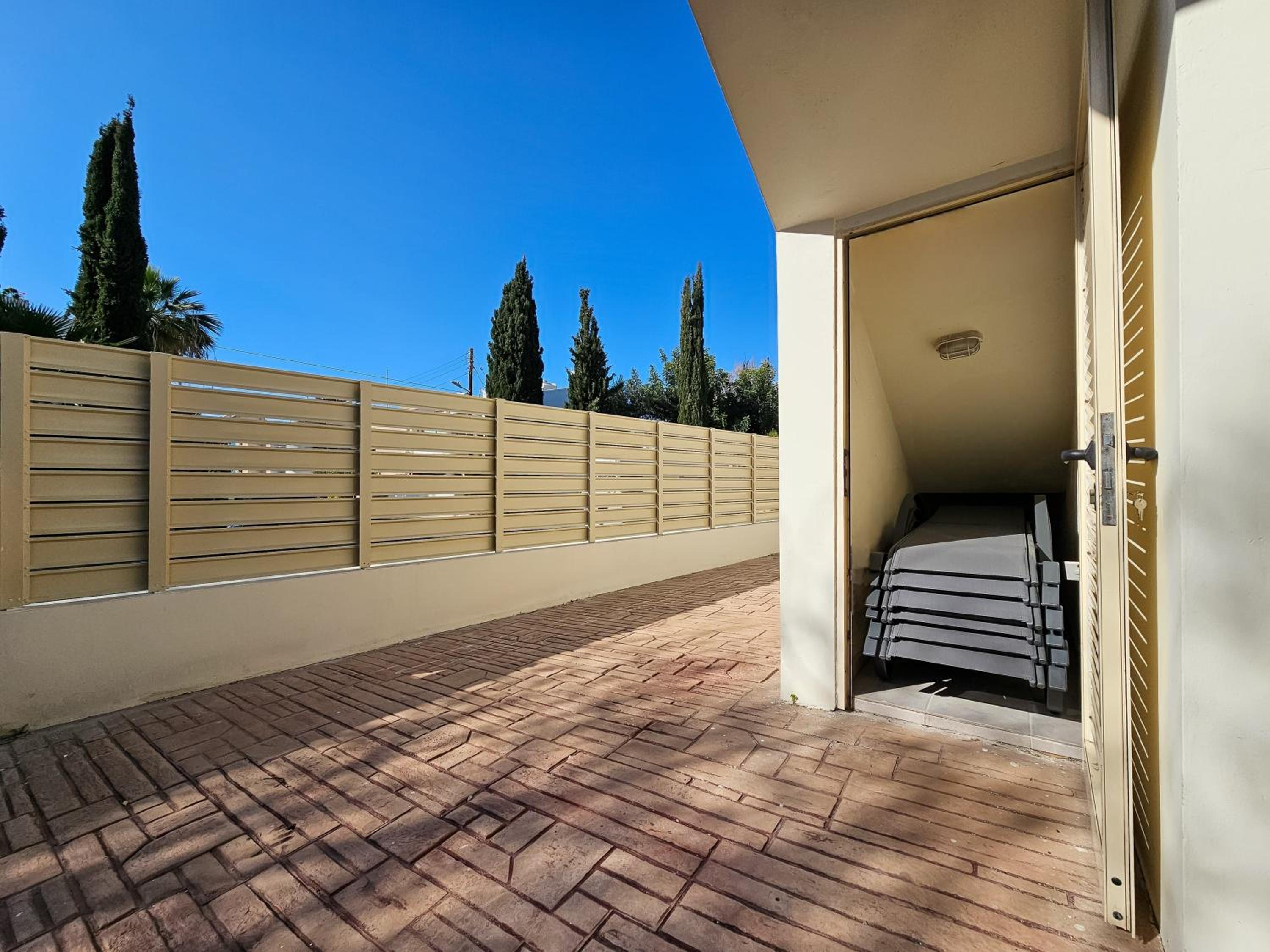 Aphrodites Pearl luxury 3 bed apartment