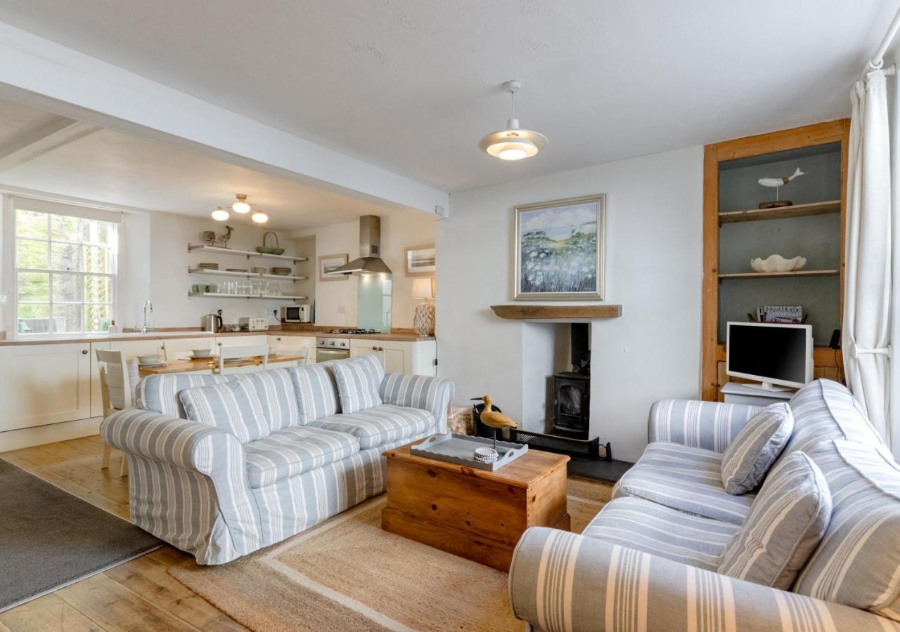 2 Bed in Fowey oc-m29077 view 3