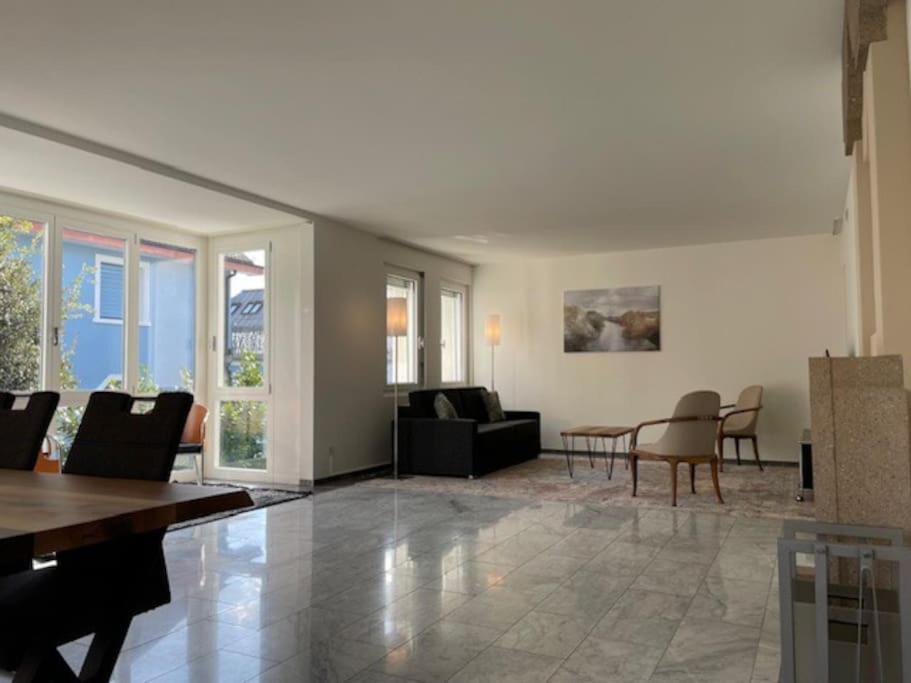 Amazing 2 bedroom flat: specious and central (Duke2)