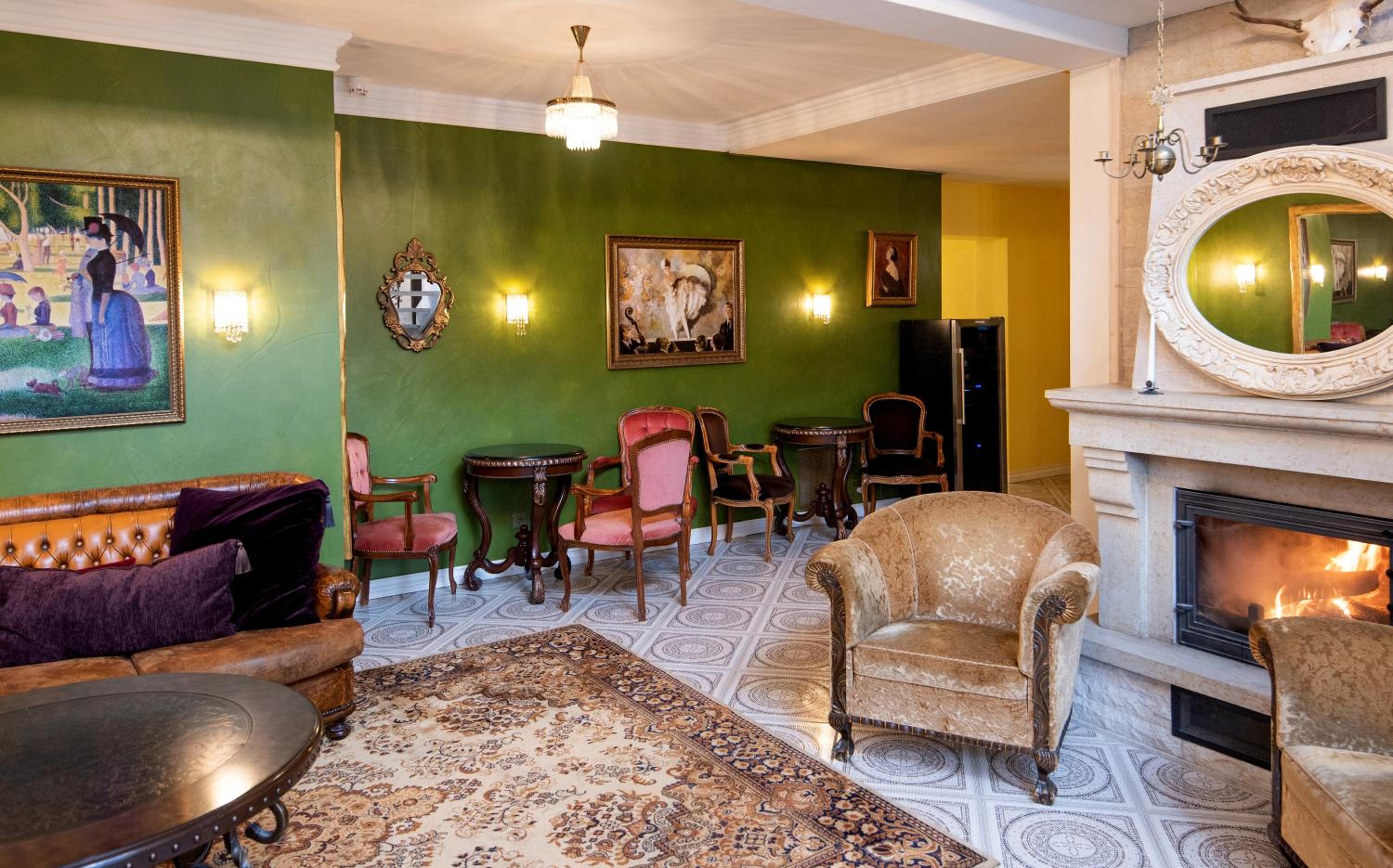 lounge
