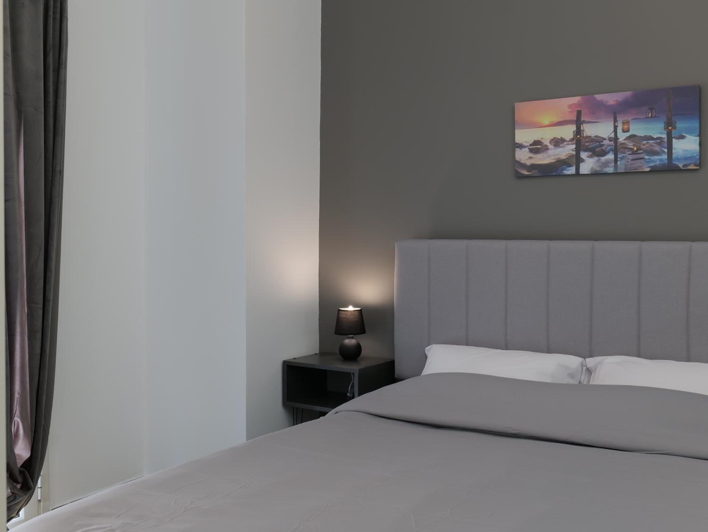 Alluring 2BR apartment in Thiseio photo 2