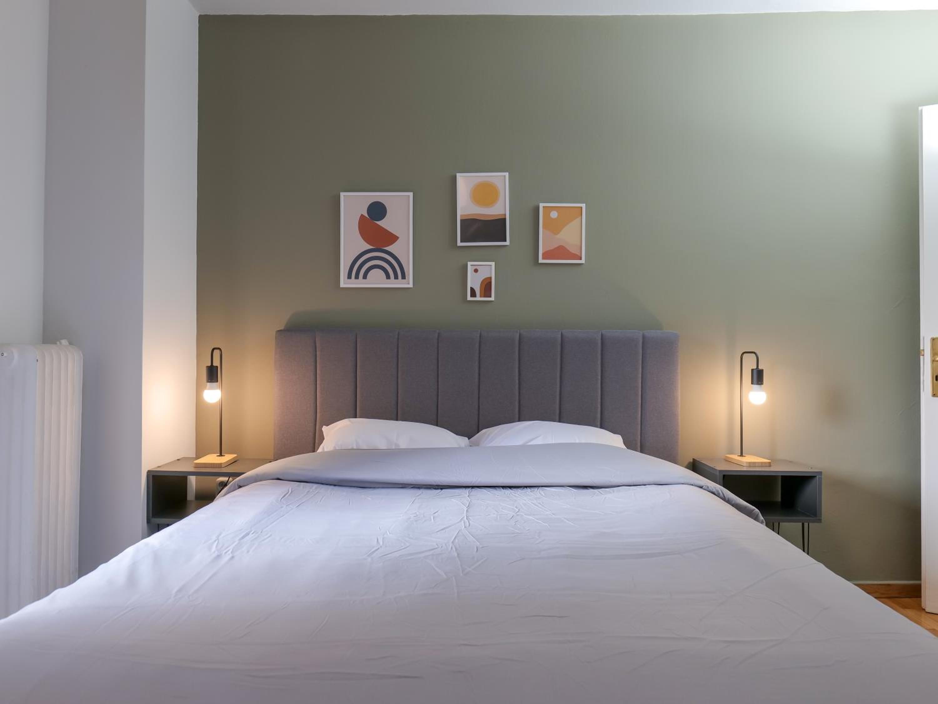 Alluring 2BR apartment in Thiseio photo 5