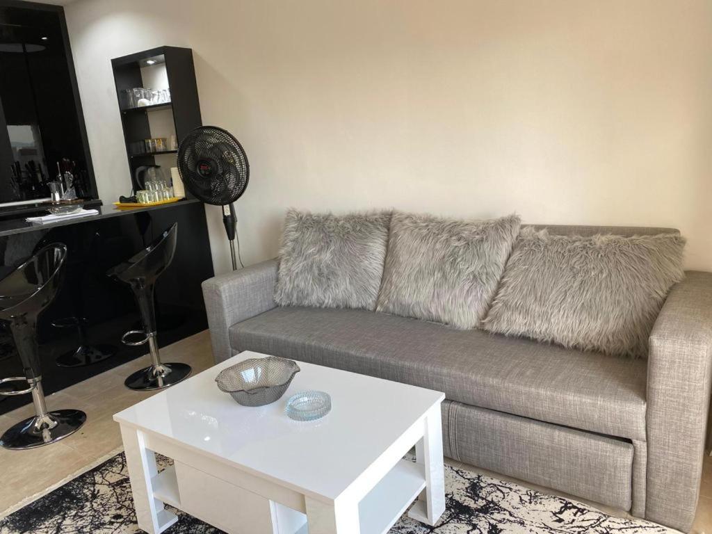 Luxus Designer Apartment in Sunny Lakes 2 ganz nah am Zentrum Naama Bay 75 m2 direkt am Pool - 2 Bakone Obergeschoss bis zu 5 Personen buchbar
