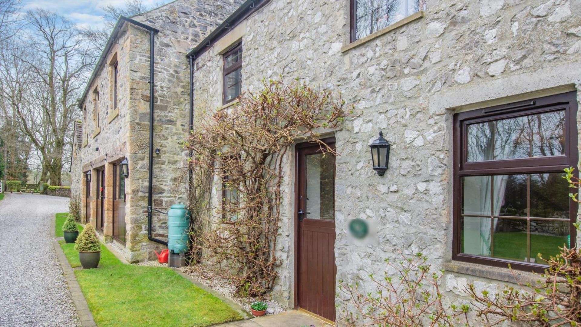 Wye Cottage near Hassop