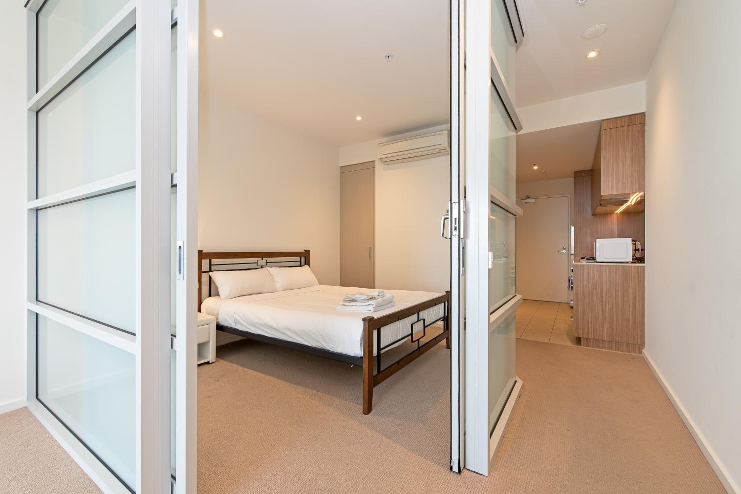 Vision Apartments On Morphett with Parking