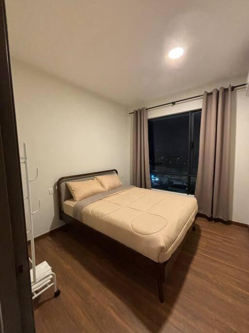 Comfort Living at Country Garden Central Park 1-4pax