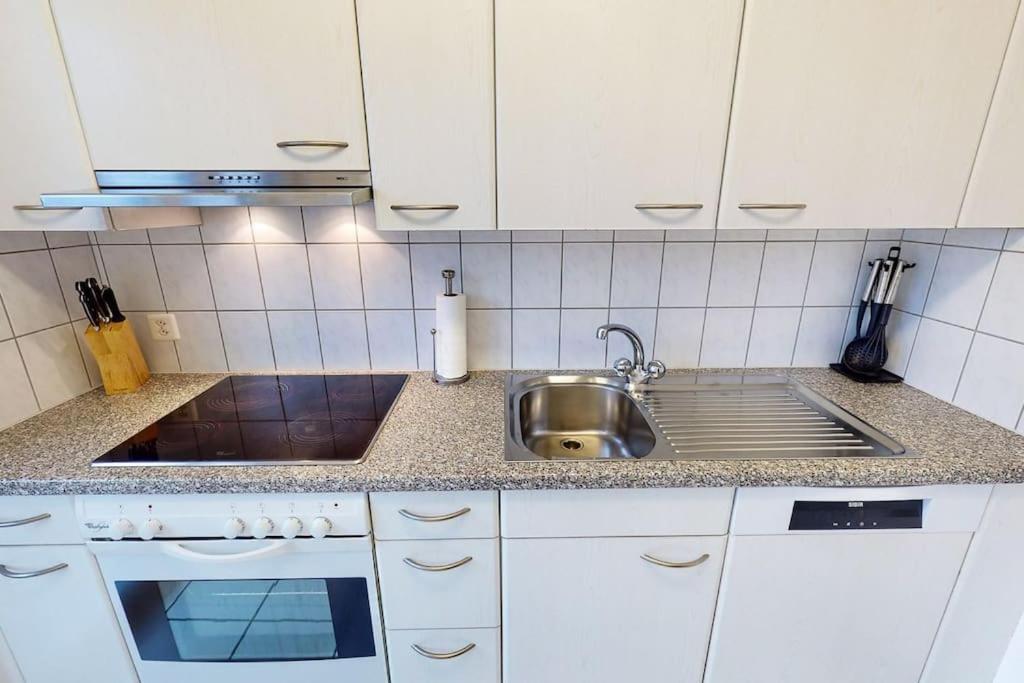 Bright 1 bedroom flat in the city centre (Greenyard 2)