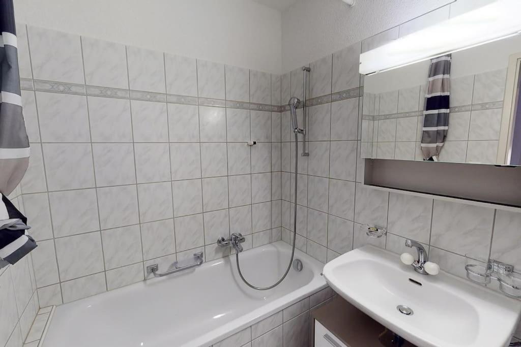 Bright 1 bedroom flat in the city centre (Greenyard 2)