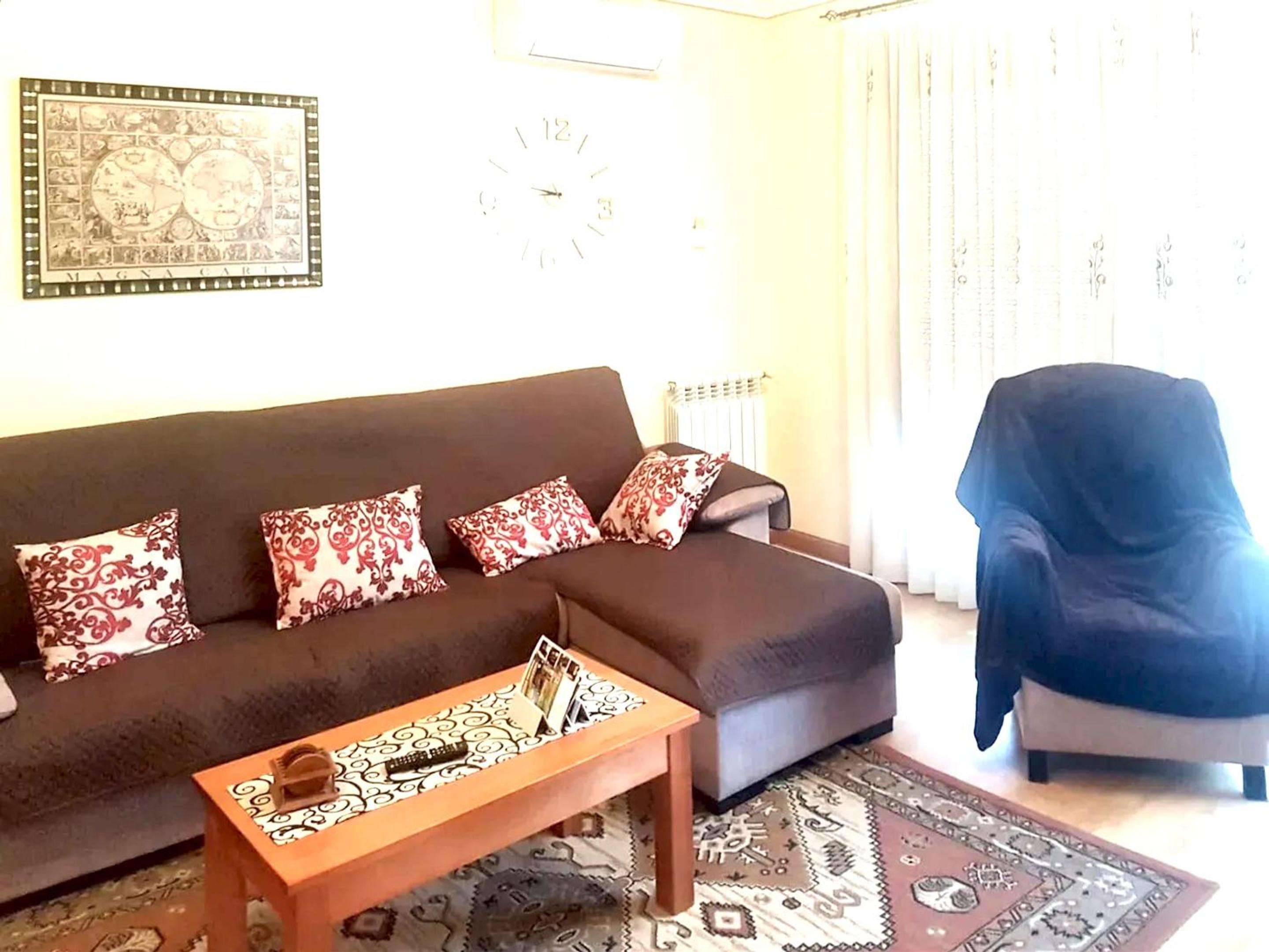 Comfortable Family Apartment in Cuenca Spain + Jacuzzi