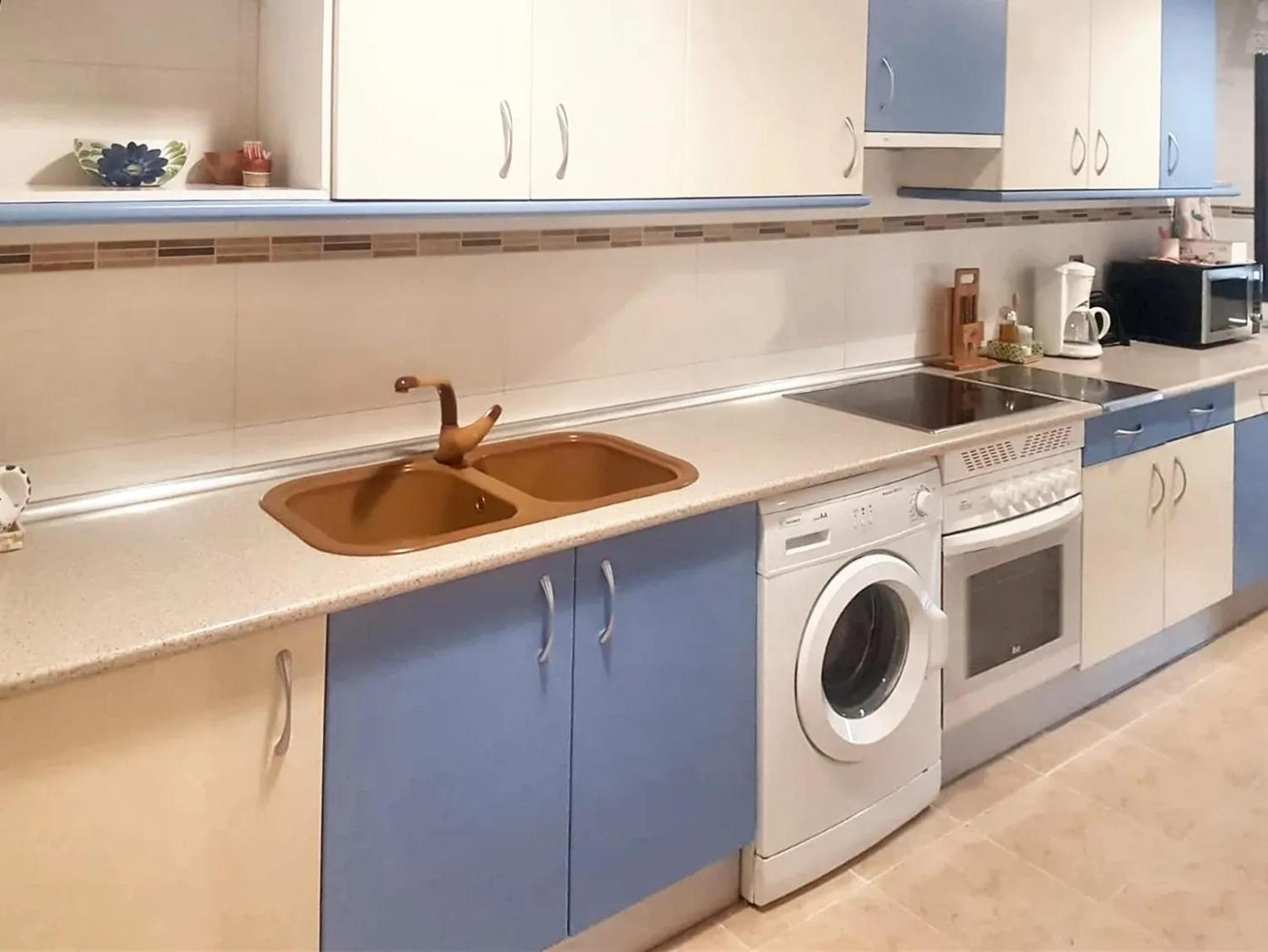 Comfortable Family Apartment in Cuenca Spain + Jacuzzi