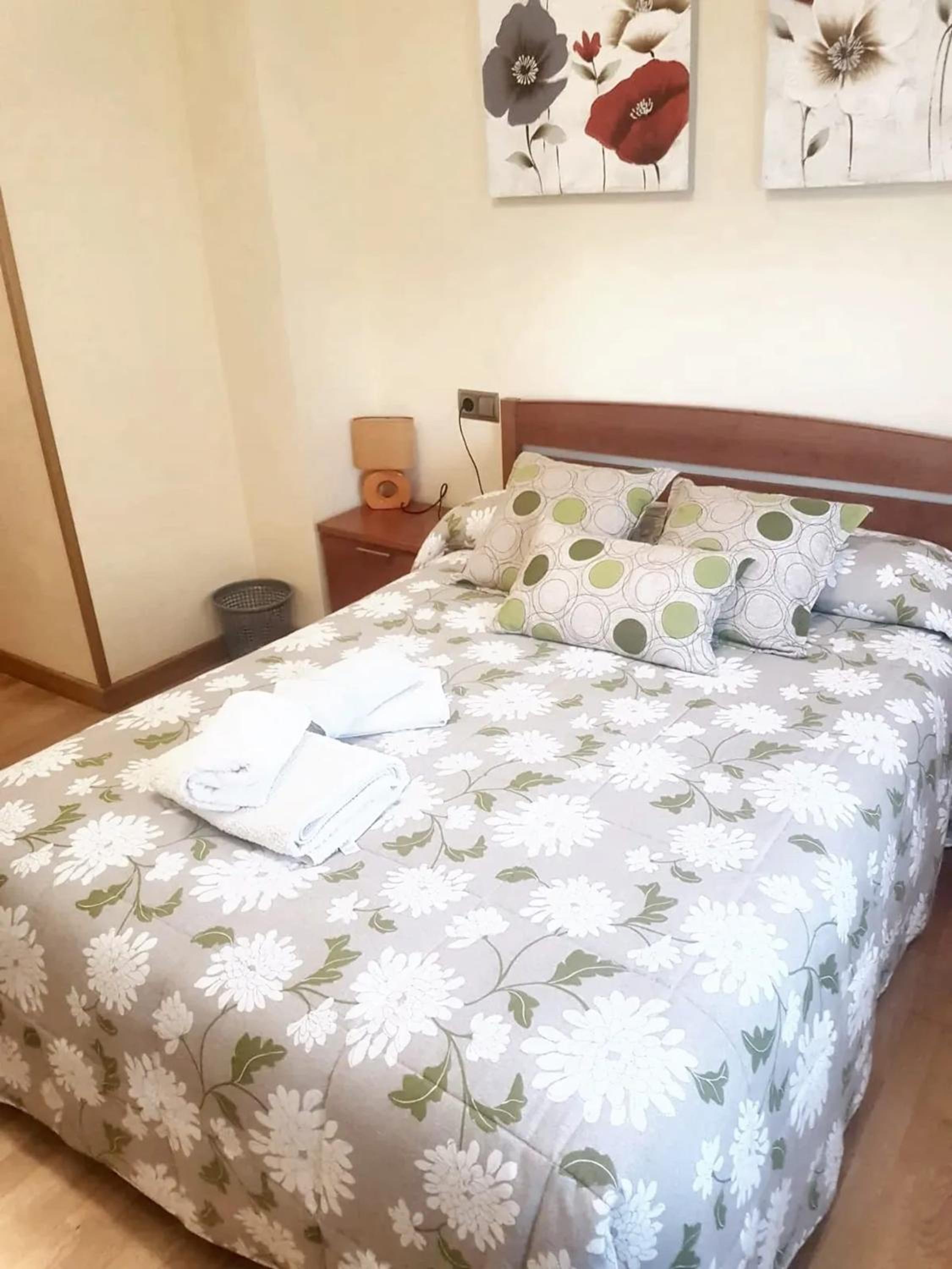 Comfortable Family Apartment in Cuenca Spain + Jacuzzi