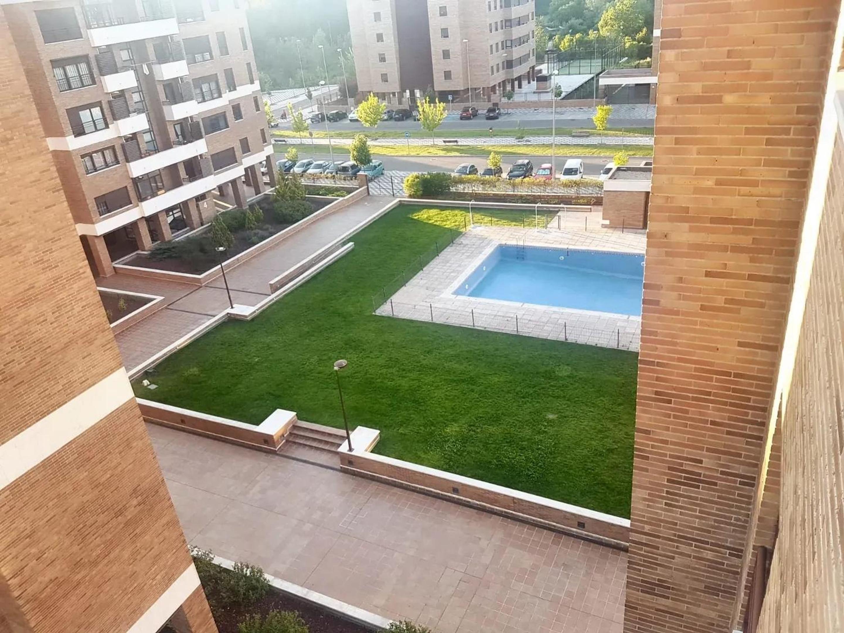 Comfortable Family Apartment in Cuenca Spain + Jacuzzi