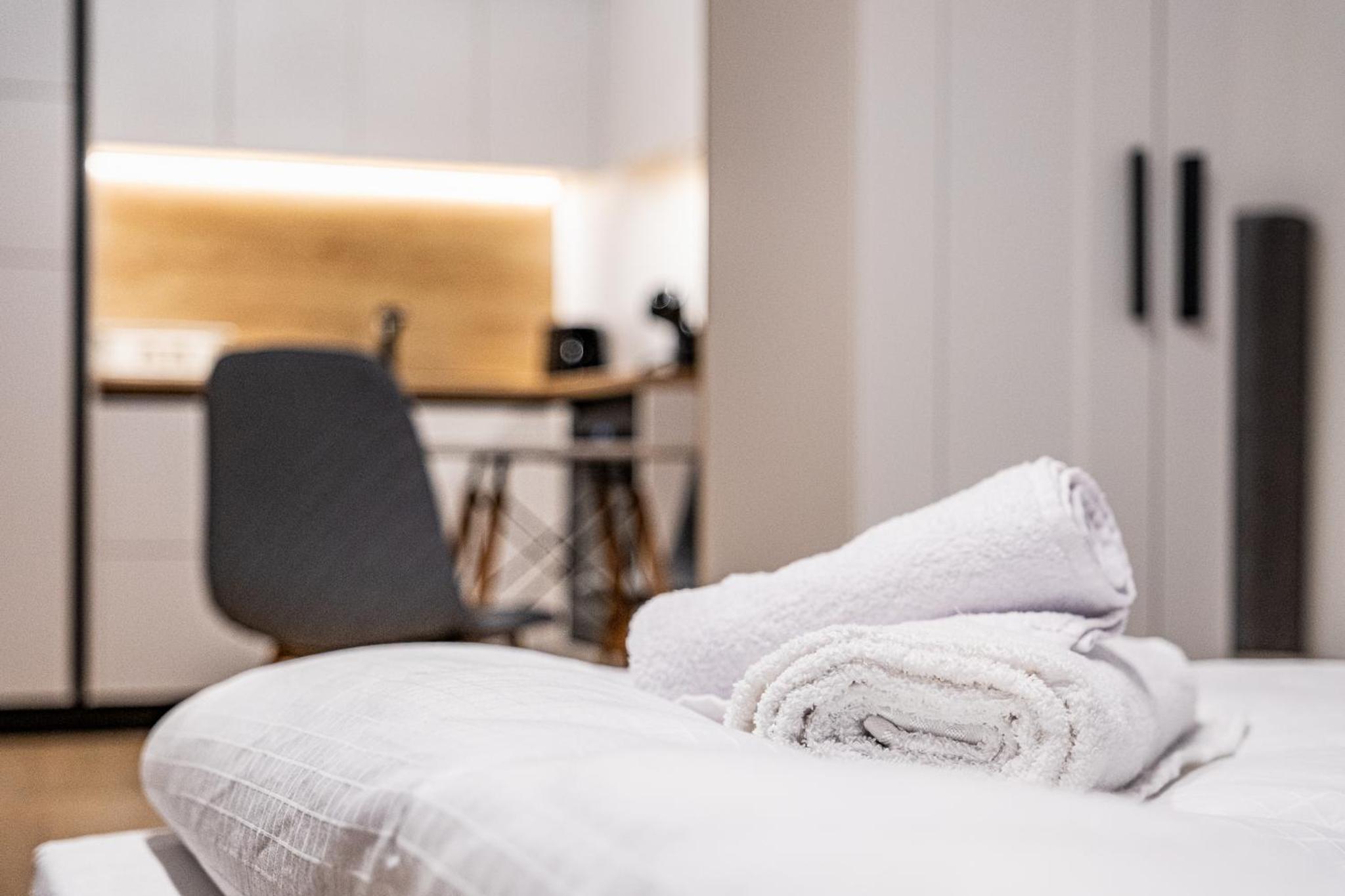Stylish Studio with Free Parking