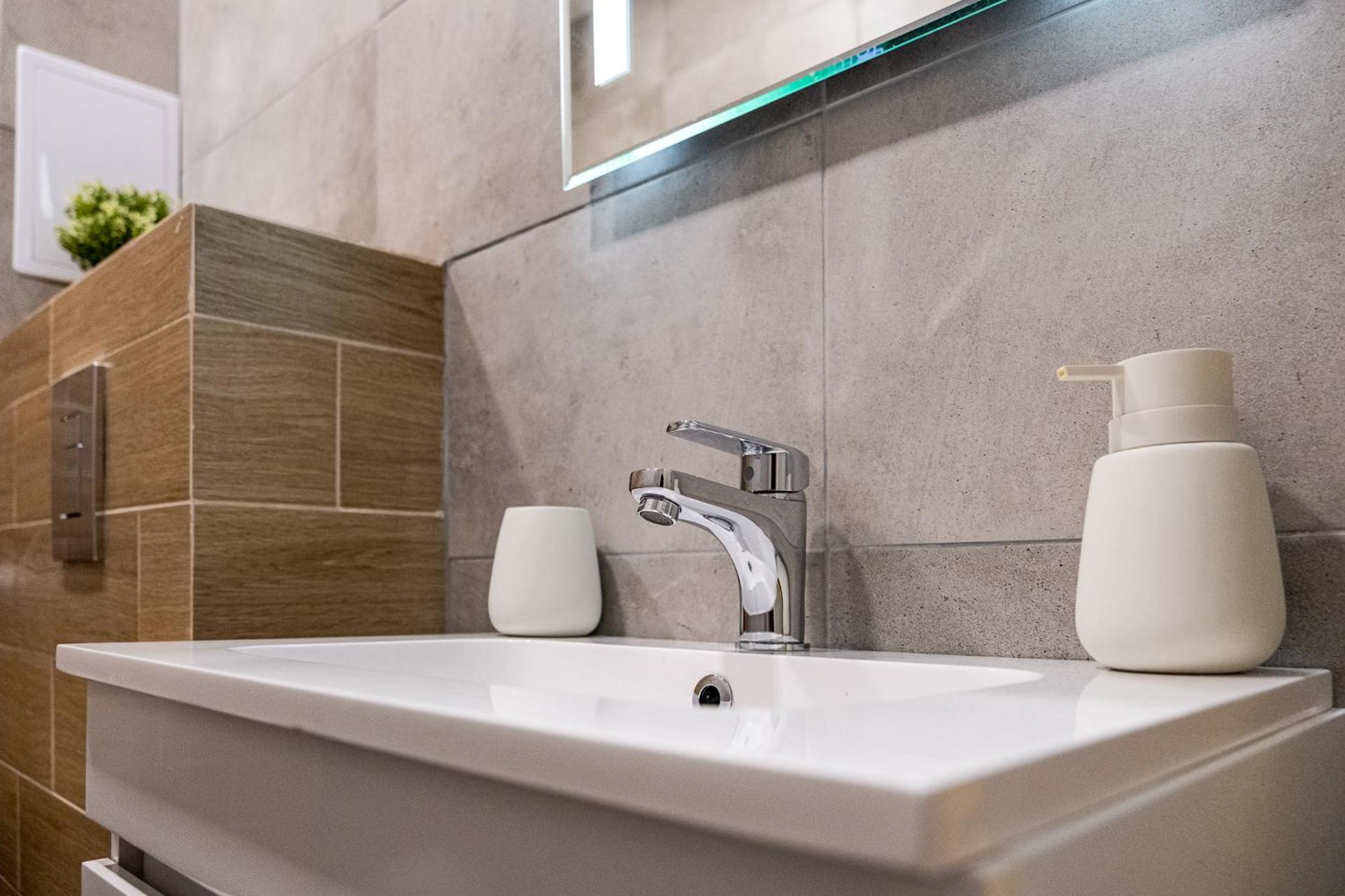 Stylish Studio with Free Parking