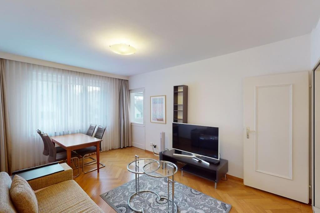 Executive 1 bedroom flat, city center (Hammer 1)