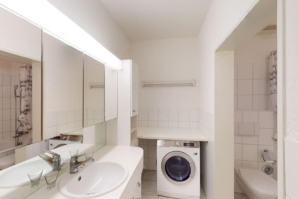Executive 1 bedroom flat, city center (Hammer 1)