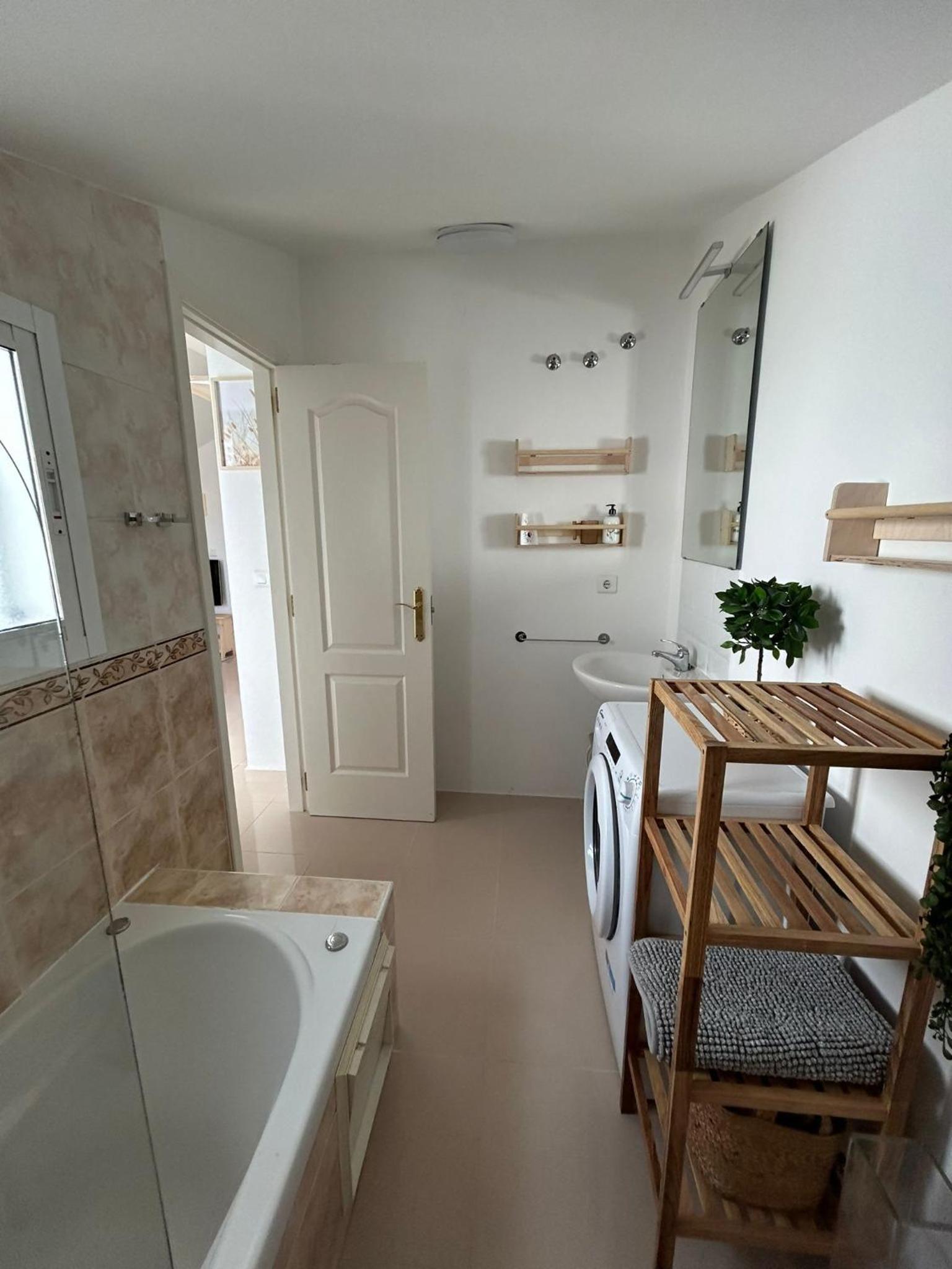Acogedor apartamento con piscina en Benalmádena.