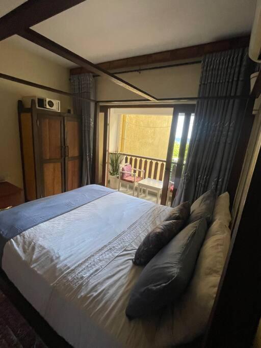 Ukunda Vacations - Golden Beachfront Apartment Diani - Property Image 4
