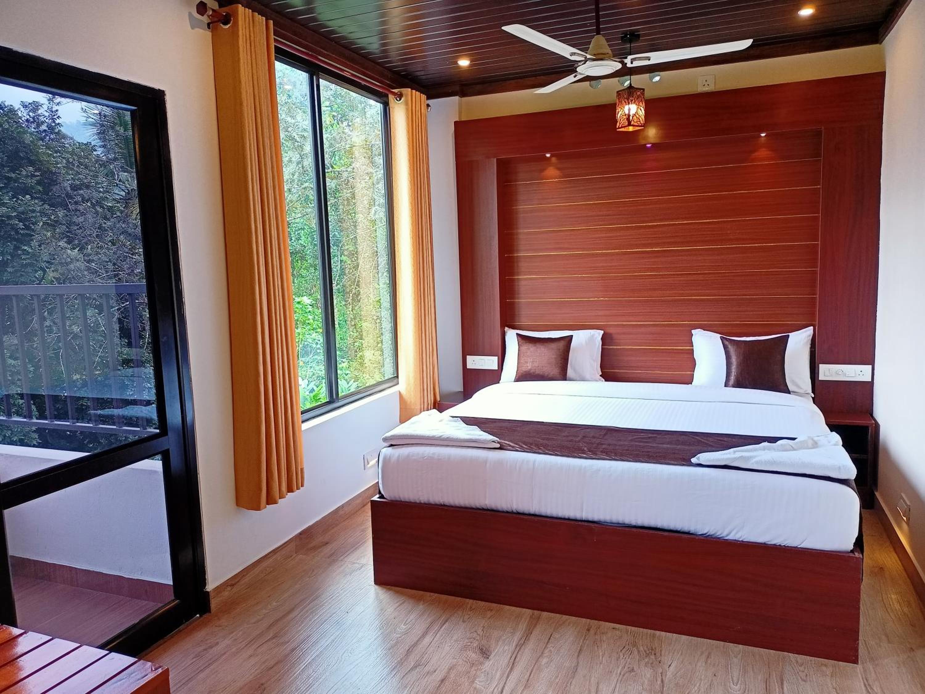 Bougain Villa Munnar