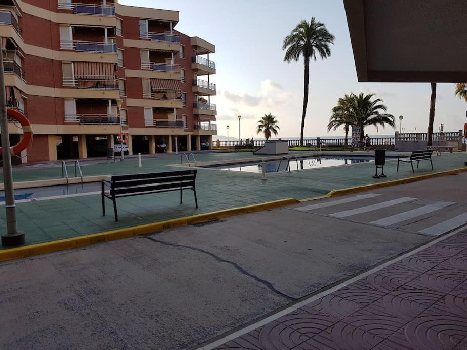 Apartamento frente al mar con WIFI y parking. view 3