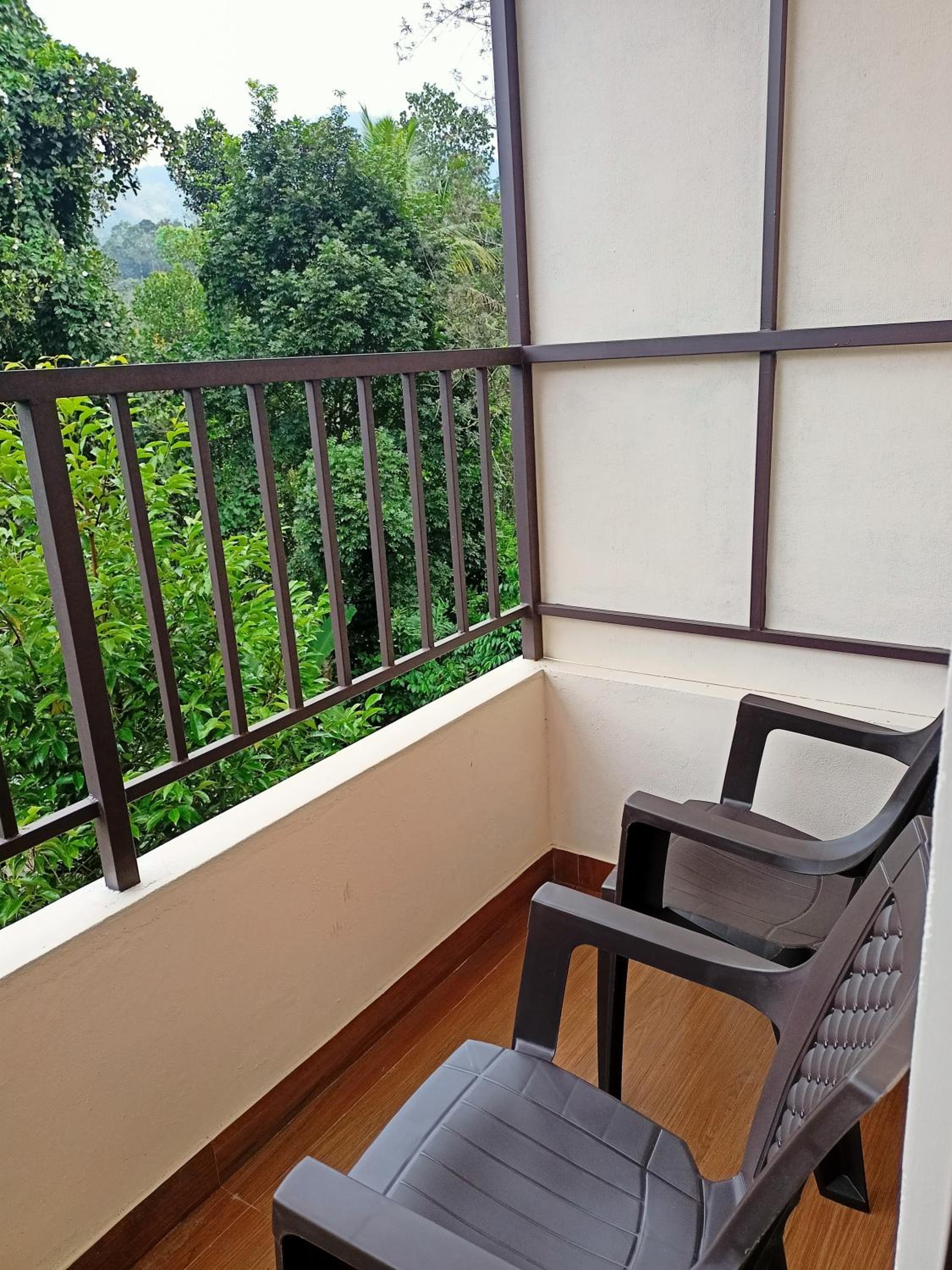 Bougain Villa Munnar