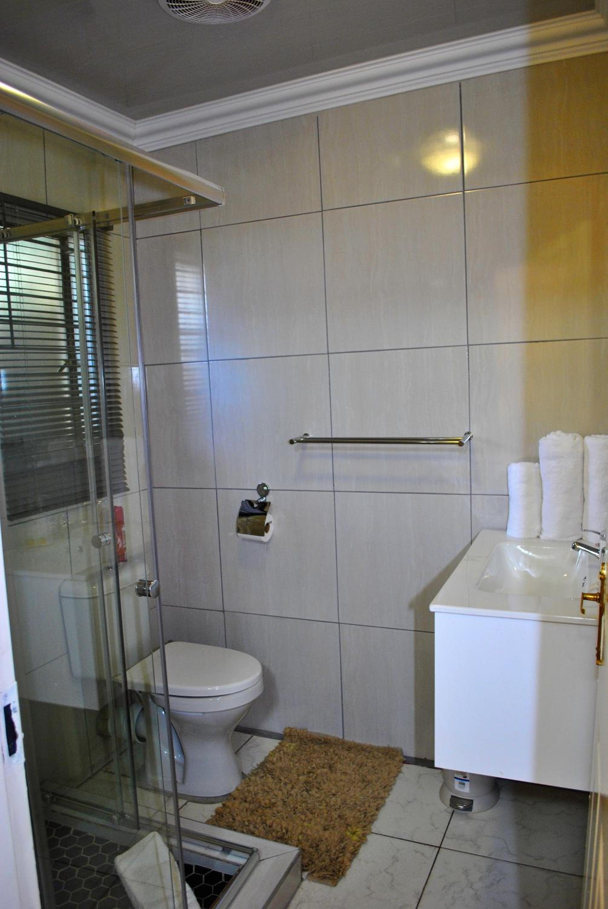 Lapologa Bed & Breakfast