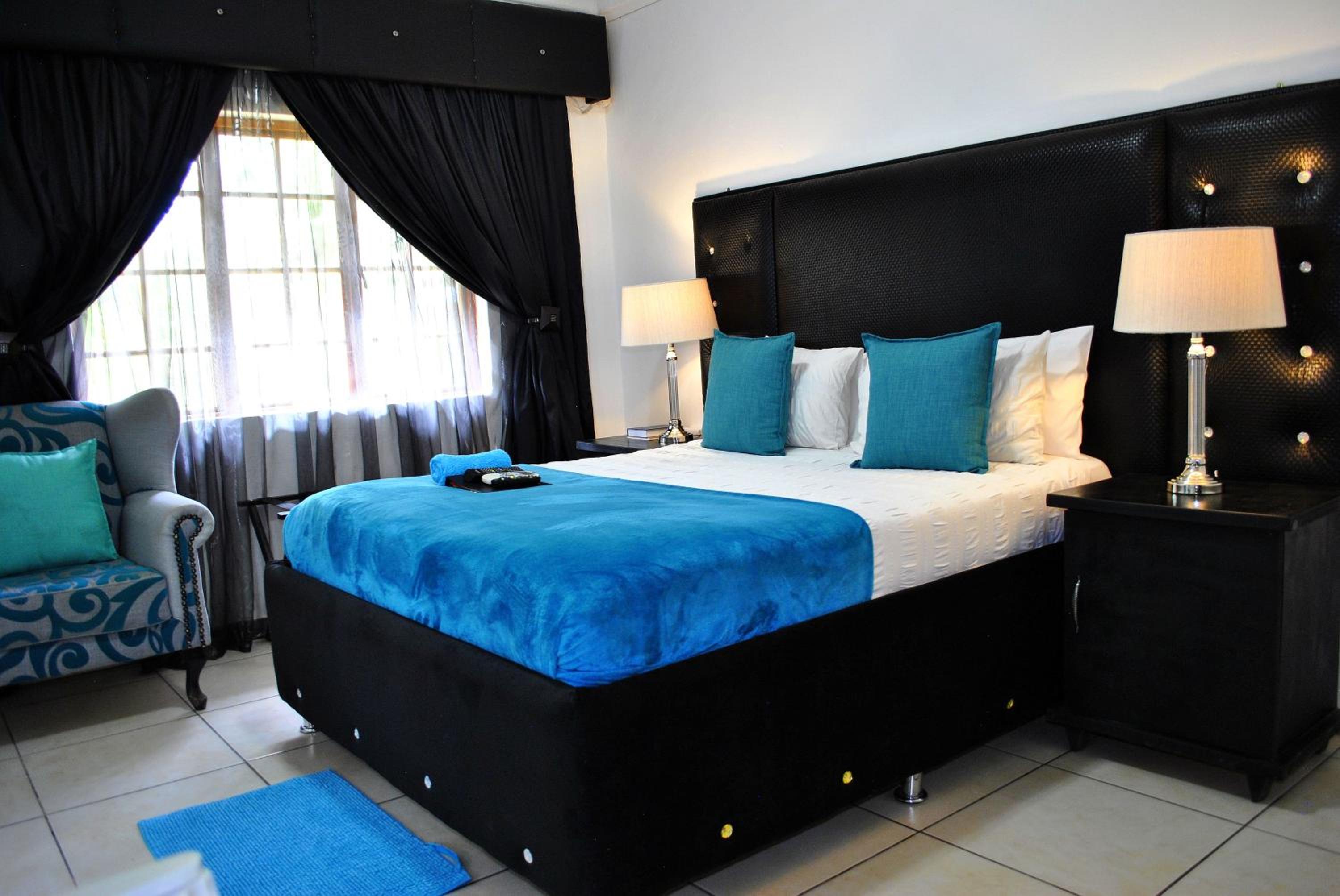 Lapologa Bed & Breakfast
