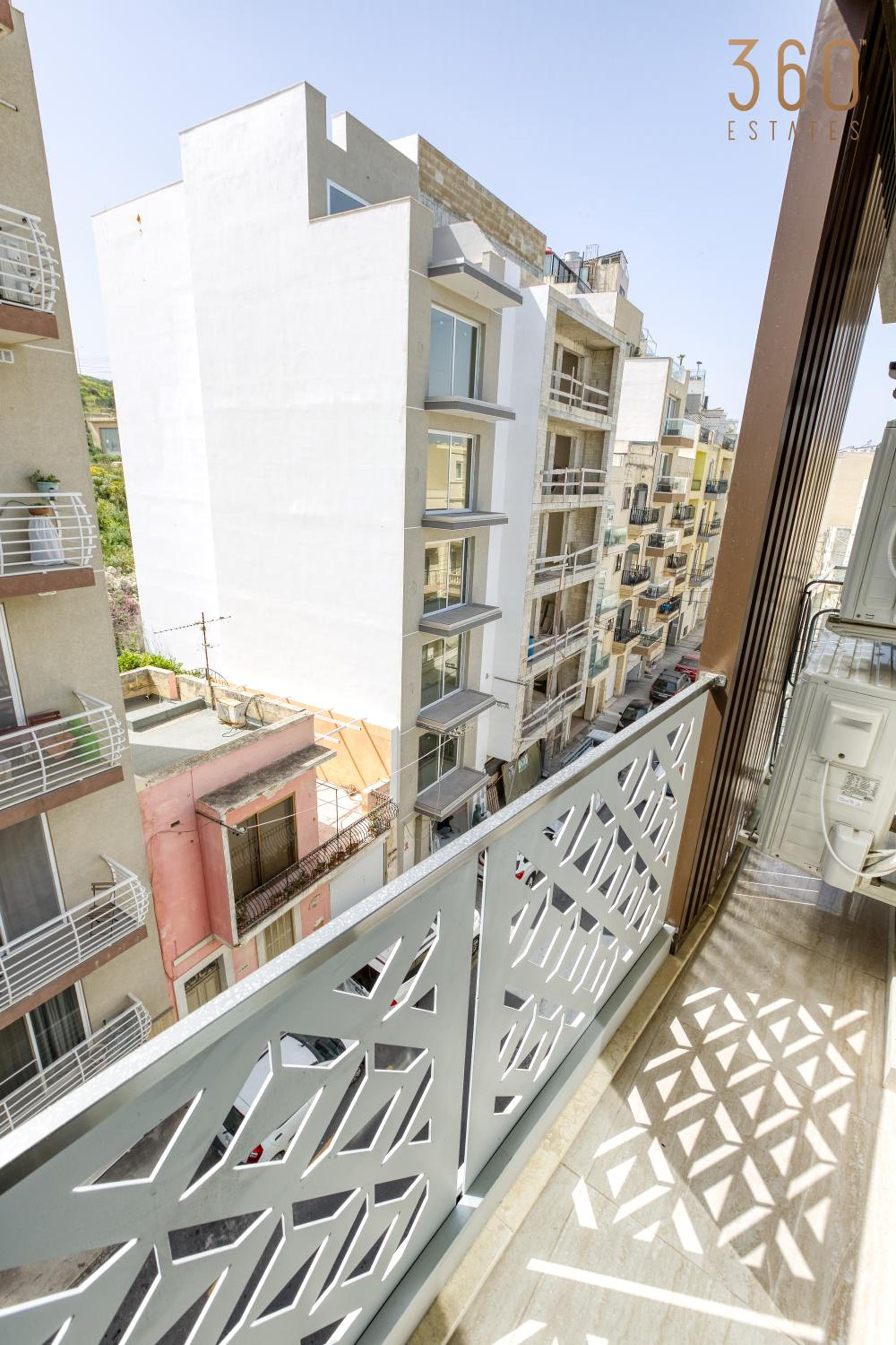 Designer 2BR home with Stunning views in St Pauls by 360 Estates, photo 21
