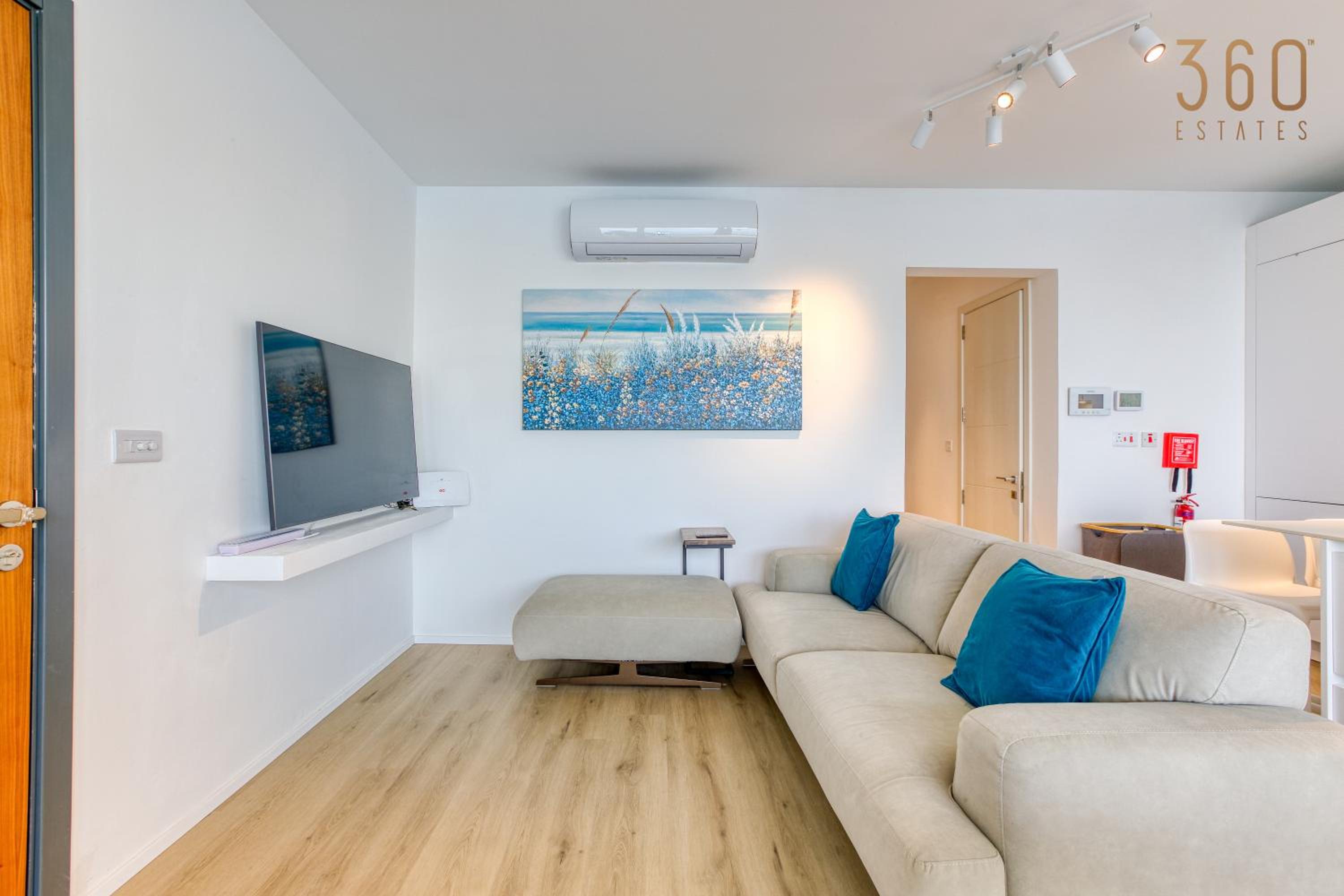 Designer 2BR home with Stunning views in St Pauls by 360 Estates, photo 14
