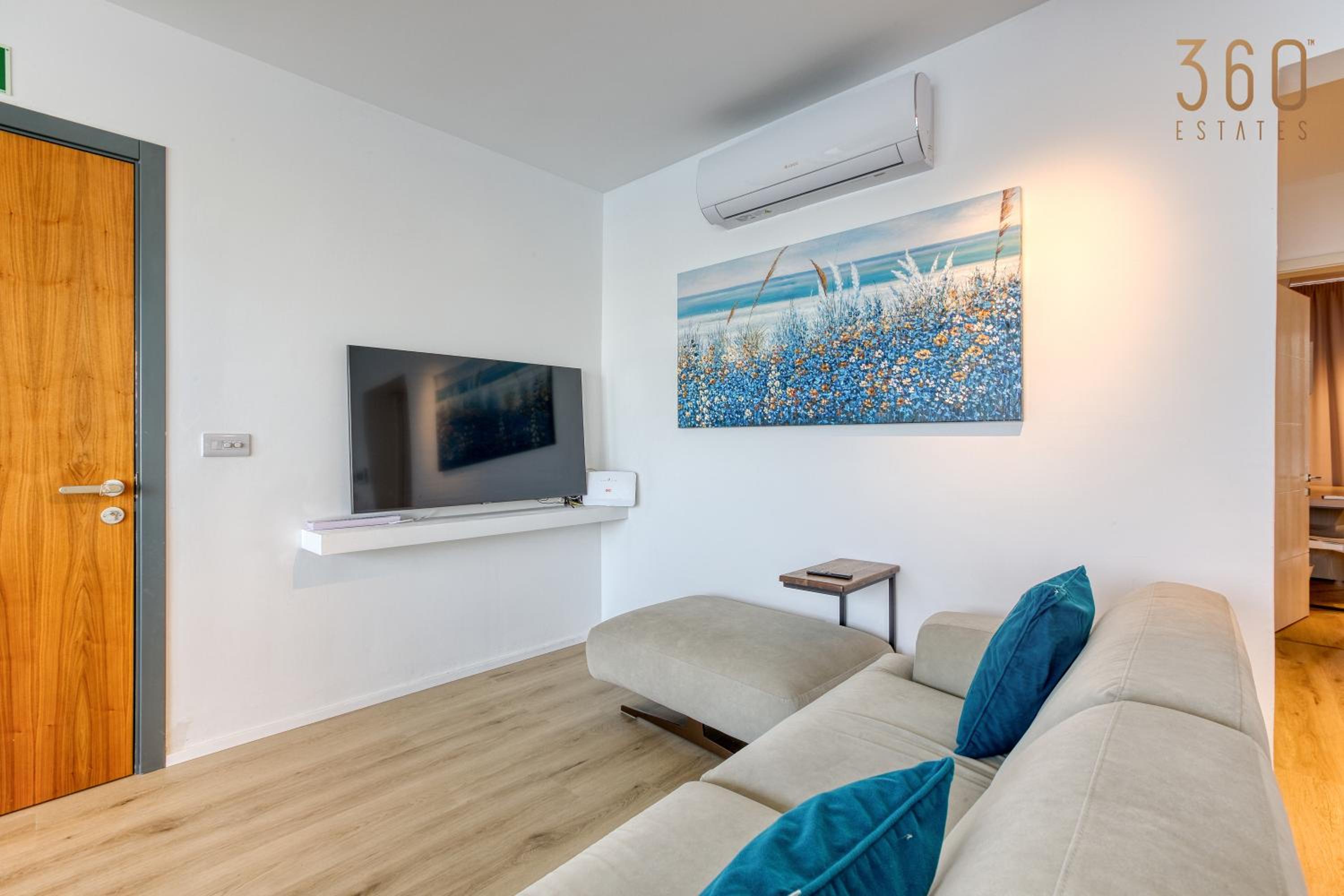 Designer 2BR home with Stunning views in St Pauls by 360 Estates, photo 5