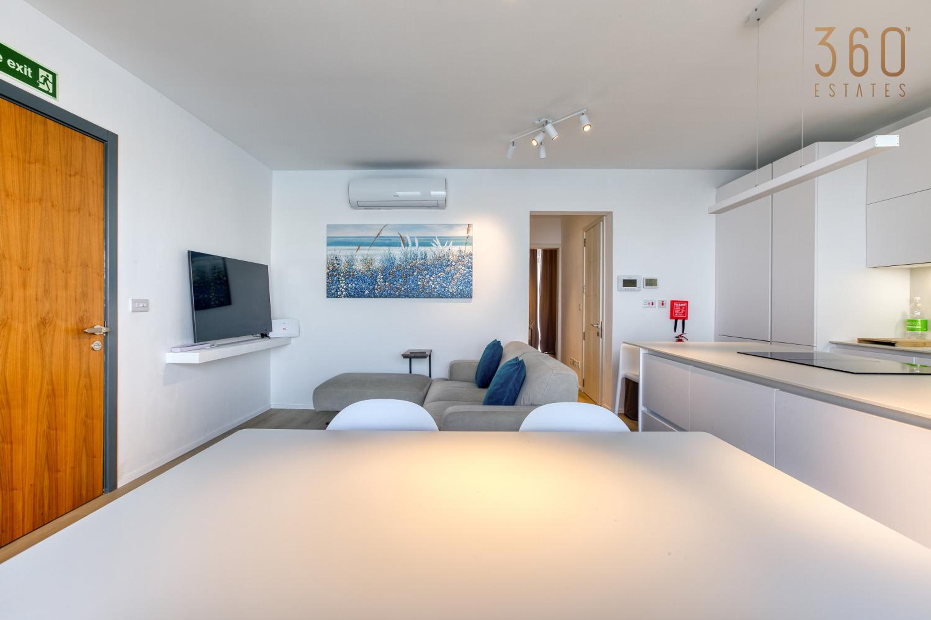 Designer 2BR home with Stunning views in St Pauls by 360 Estates, photo 29