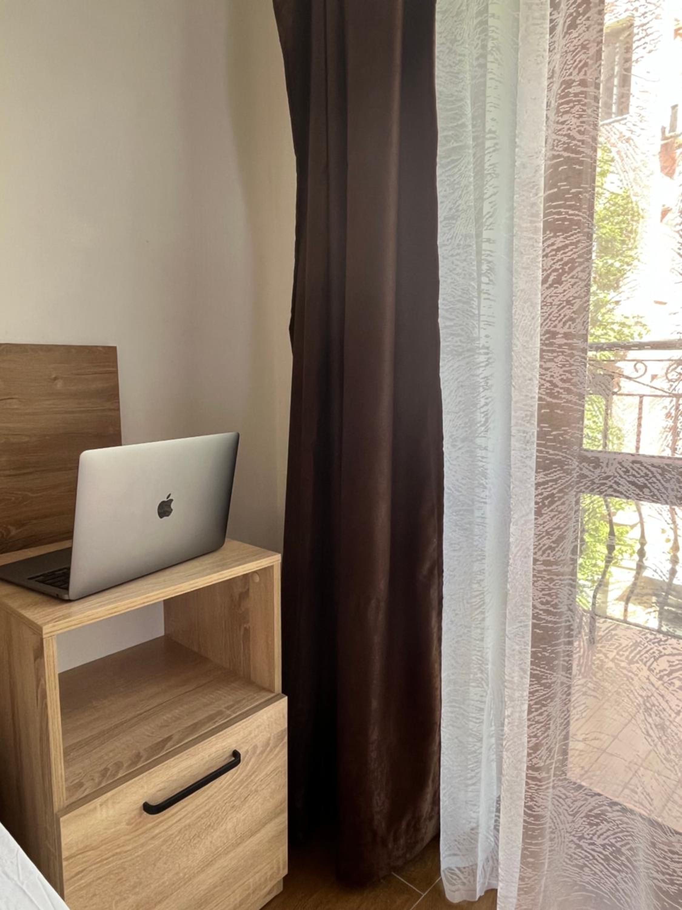 Nova Guesthouse - Private En-Suite Rooms I Sofia Center I Self Check-In