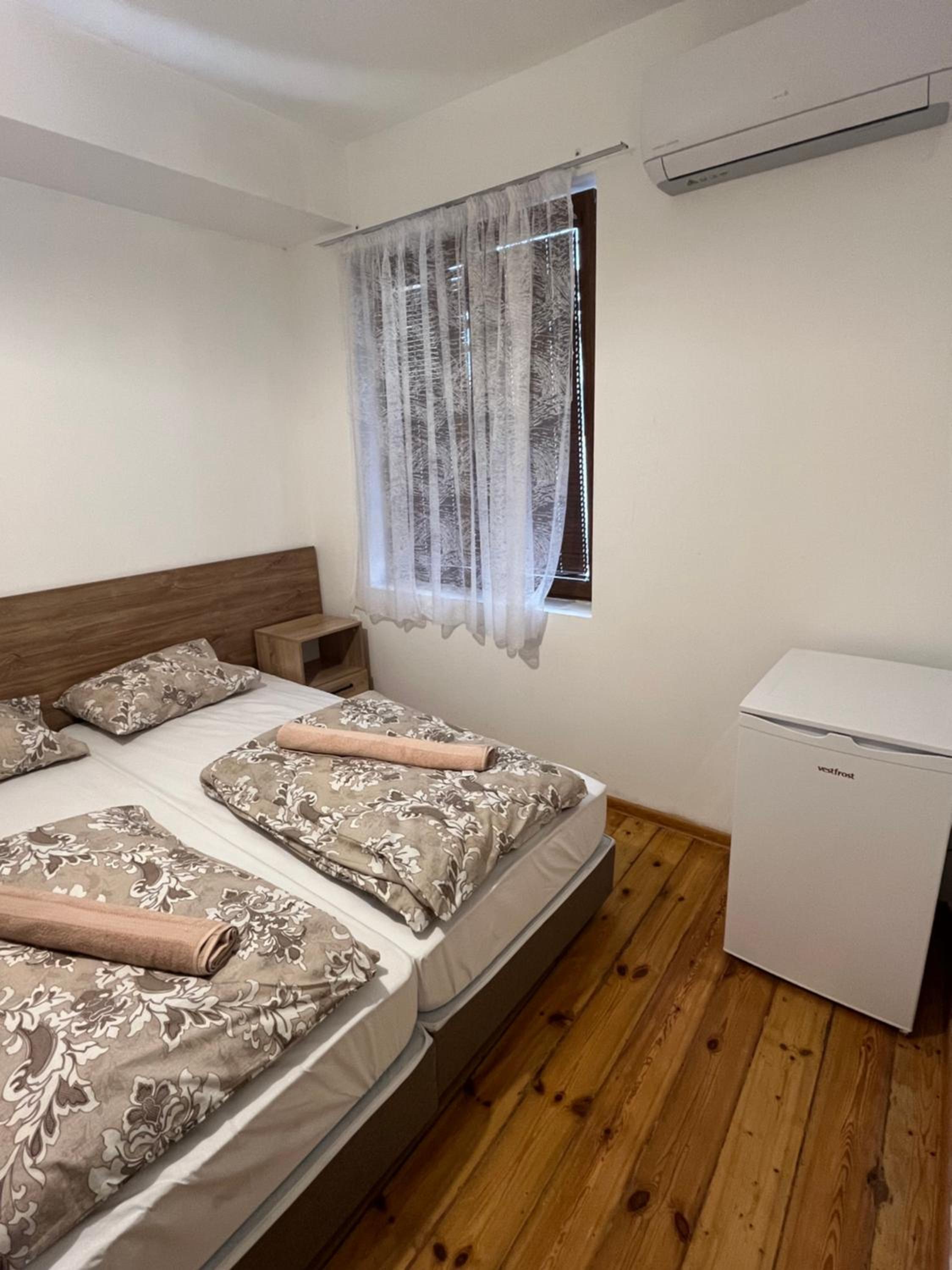 Nova Guesthouse - Private En-Suite Rooms I Sofia Center I Self Check-In