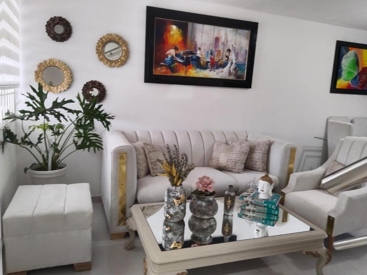 ESTANCIA MINIMA 3 NOCHES APARTAMENTO ENTERO - 2 AIRE ACONDICIONADOS buena ubicacion