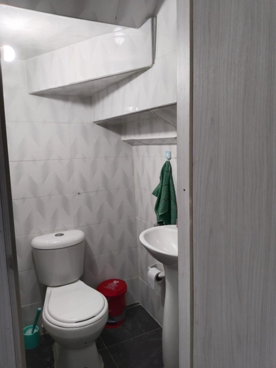 ESTANCIA MINIMA 3 NOCHES APARTAMENTO ENTERO - 2 AIRE ACONDICIONADOS buena ubicacion