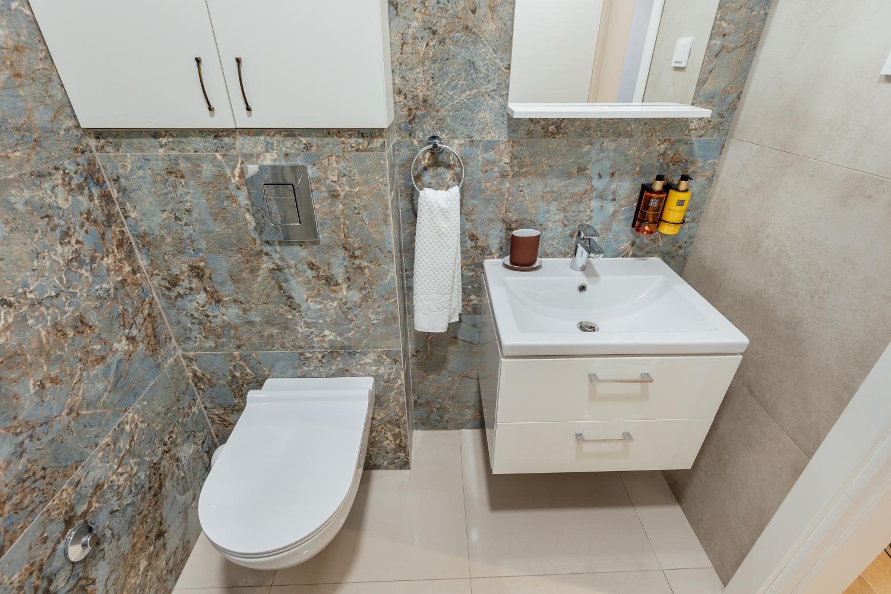 APARTLU