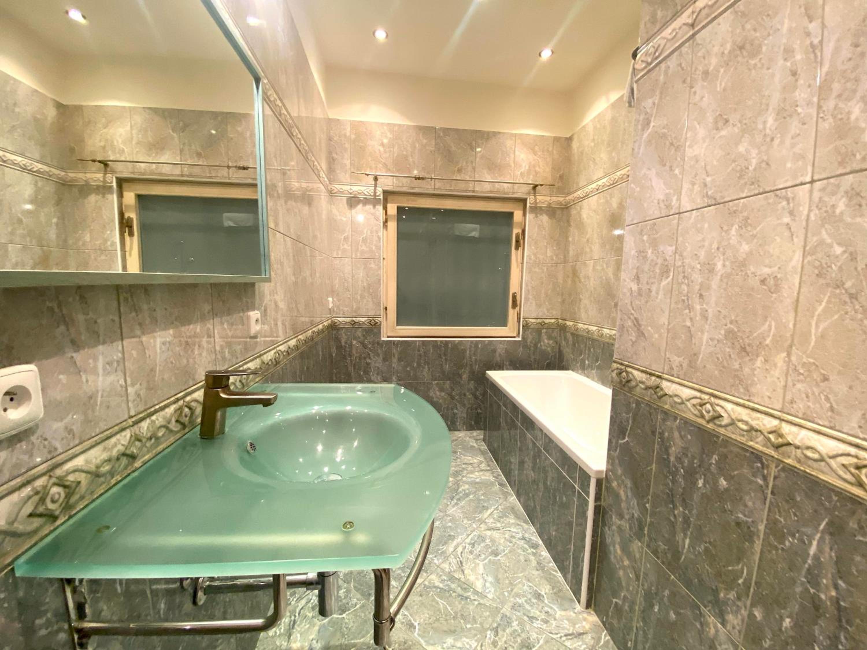 Katerina's Downtown Apartments