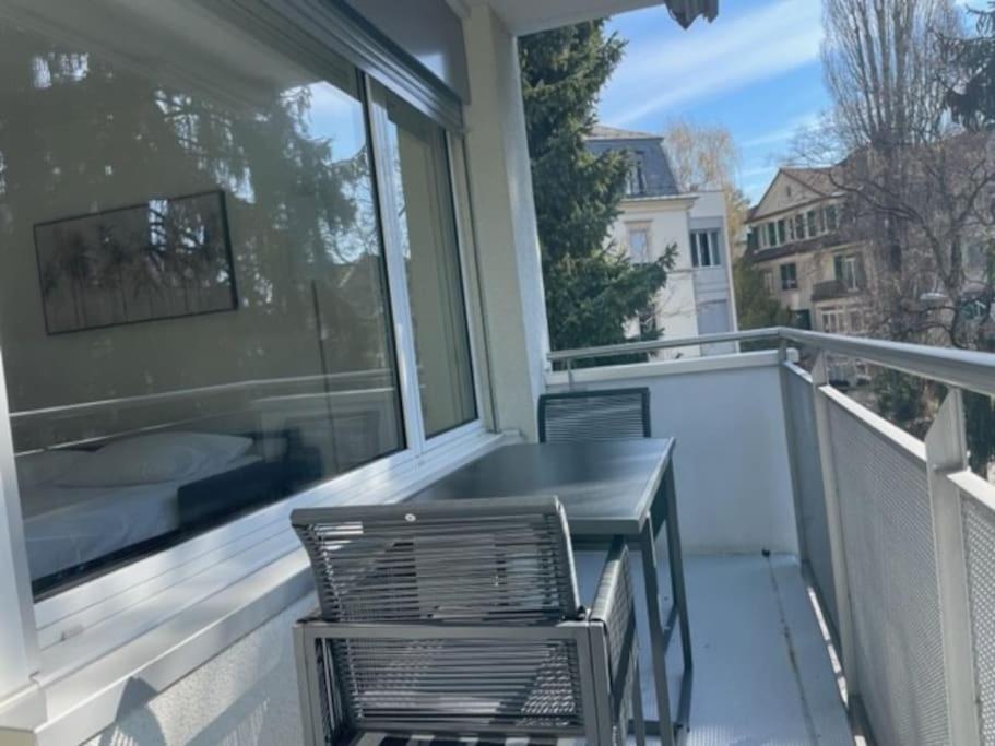 Beautiful, quite and very central 2 bedroom flat (Sky6)