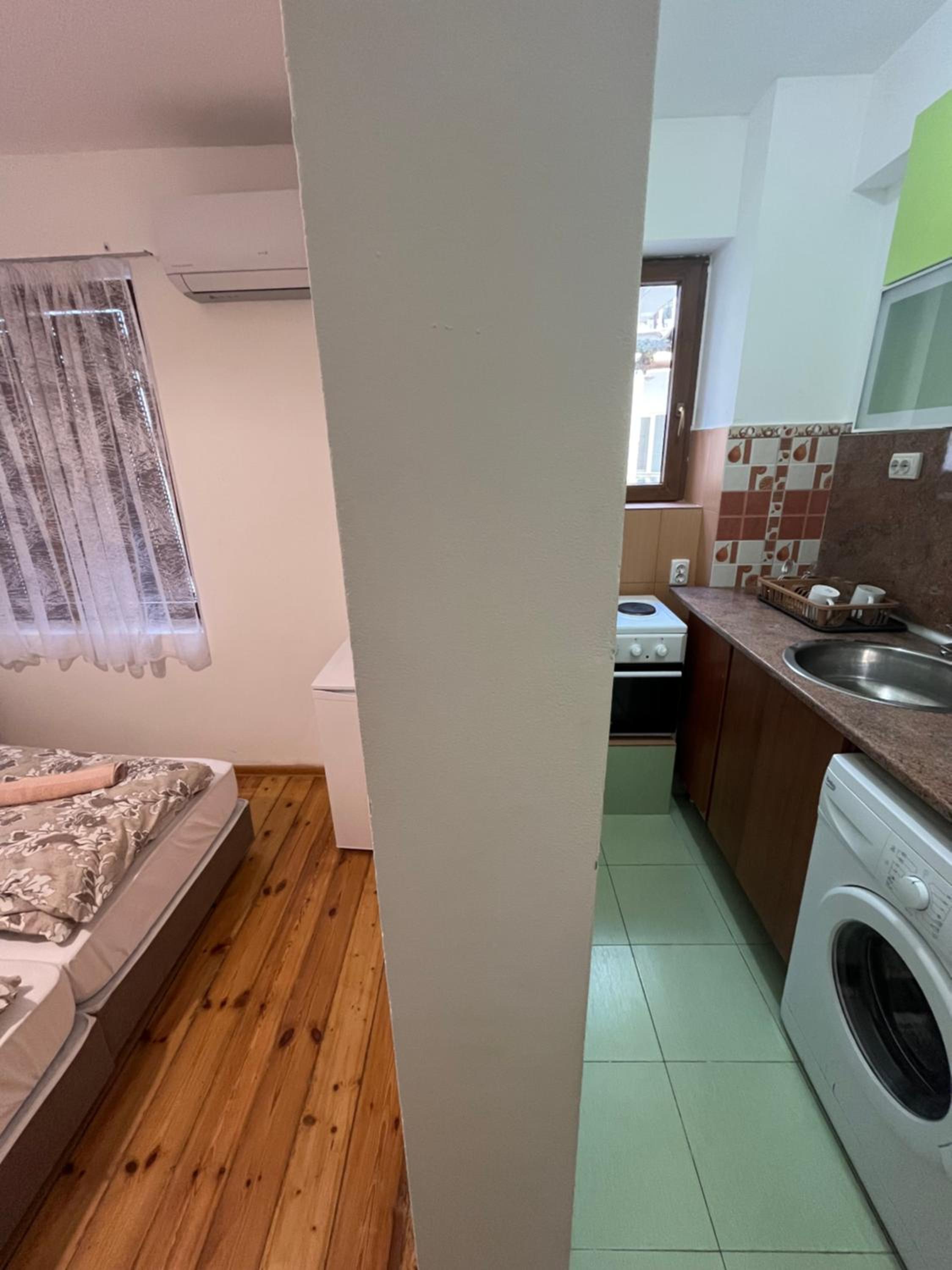 Nova Guesthouse - Private En-Suite Rooms I Sofia Center I Self Check-In